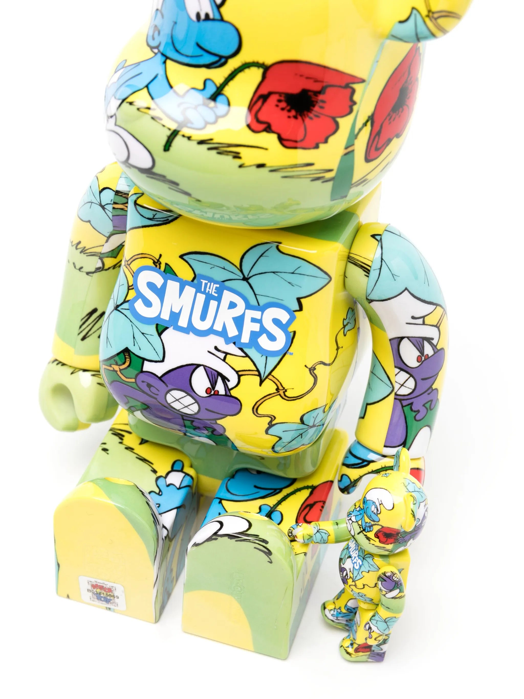 x The Smurfs BE@RBRICK 100% + 400% figure set