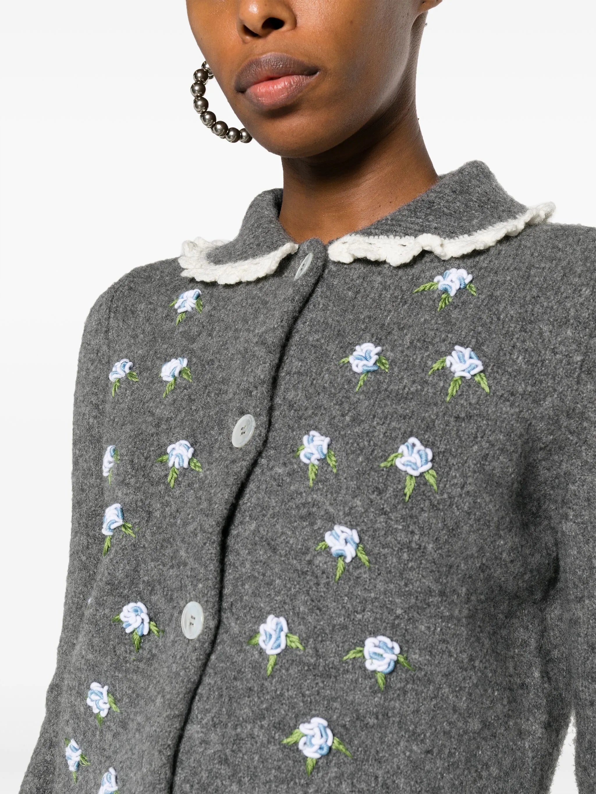 floral-embroidered ruffle-collar cardigan