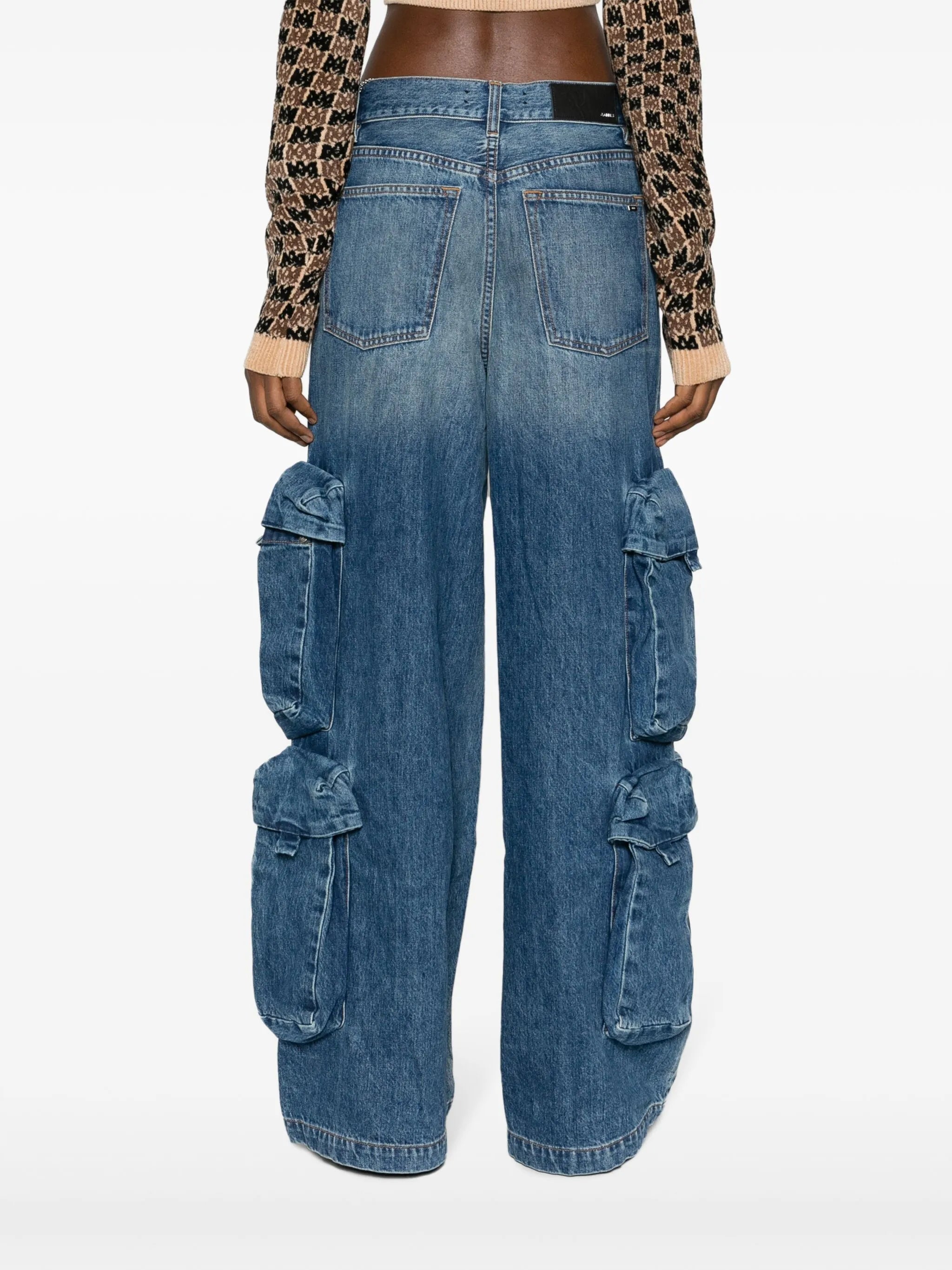 wide-leg cargo jeans