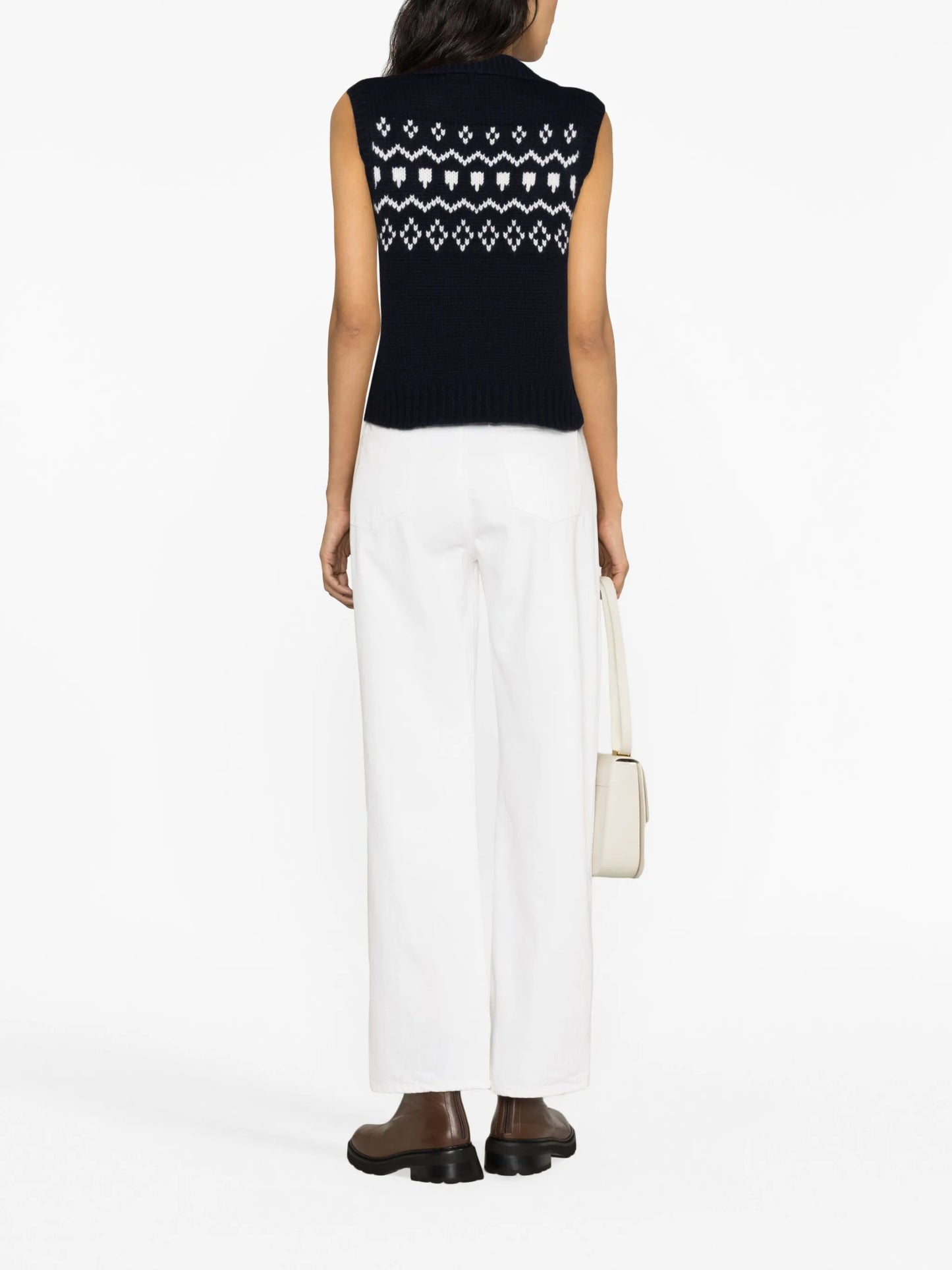 V-neck knitted gilet