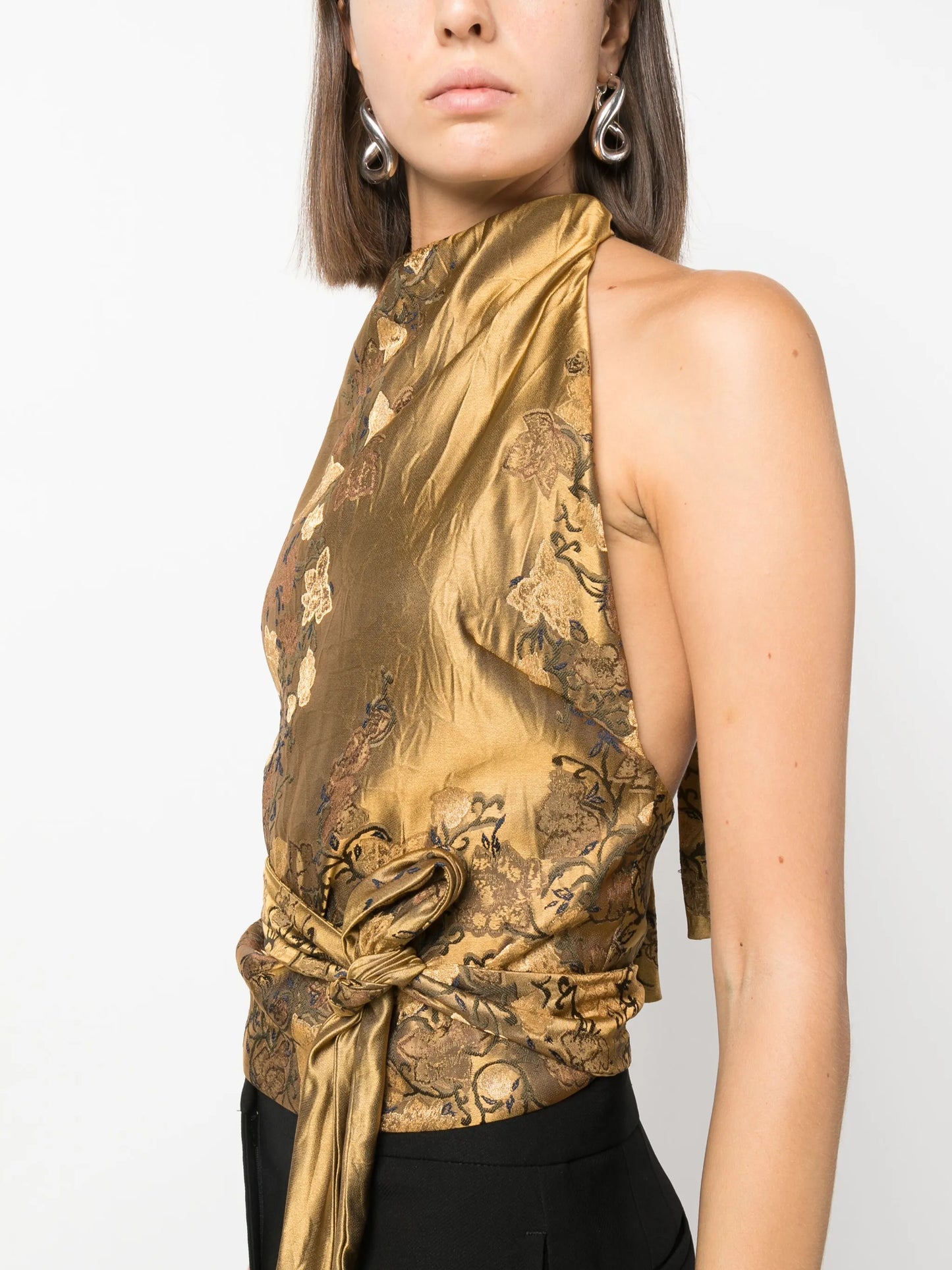 Cyntias floral-print halterneck top