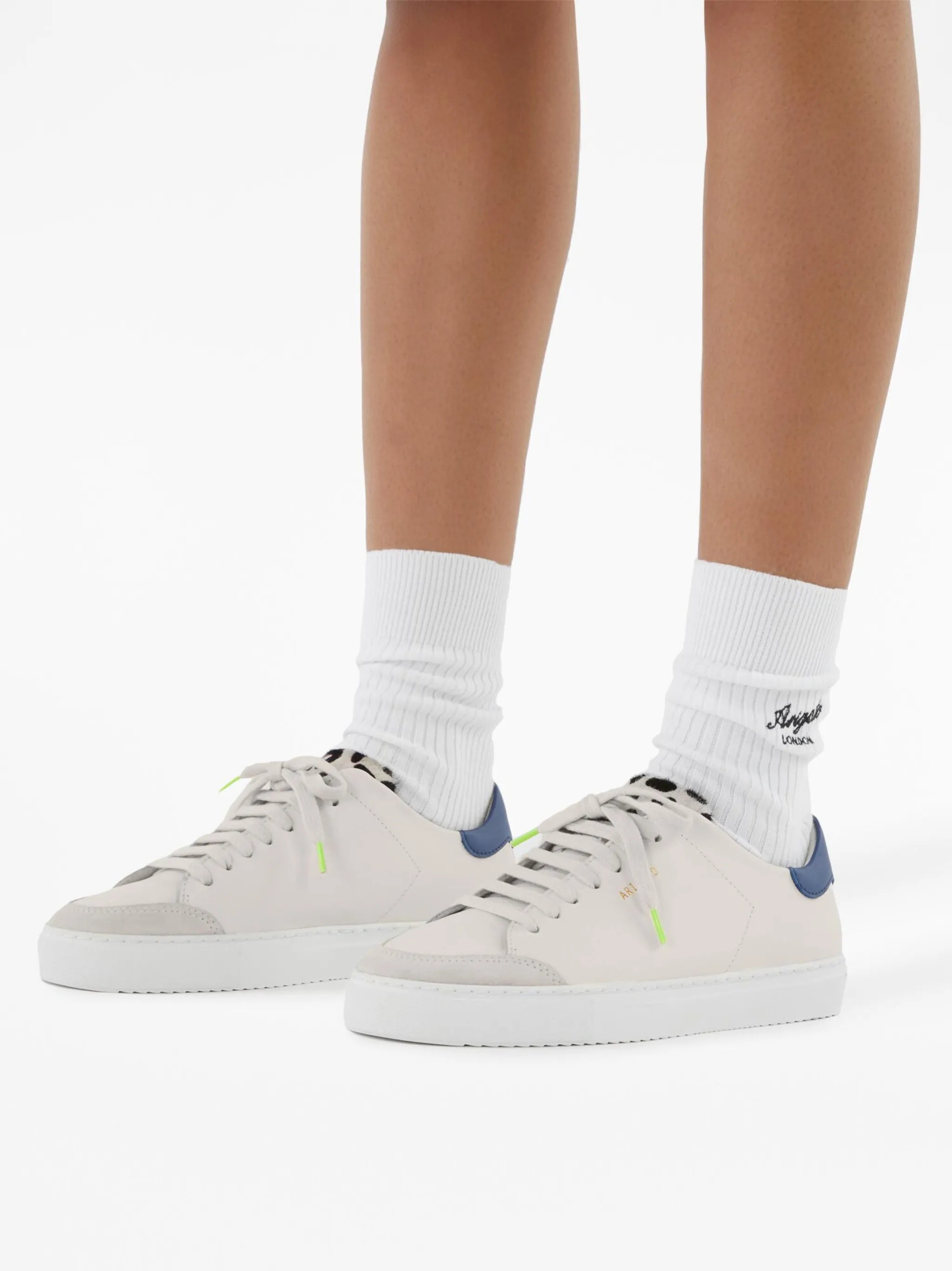 Clean 90 Triple sneakers