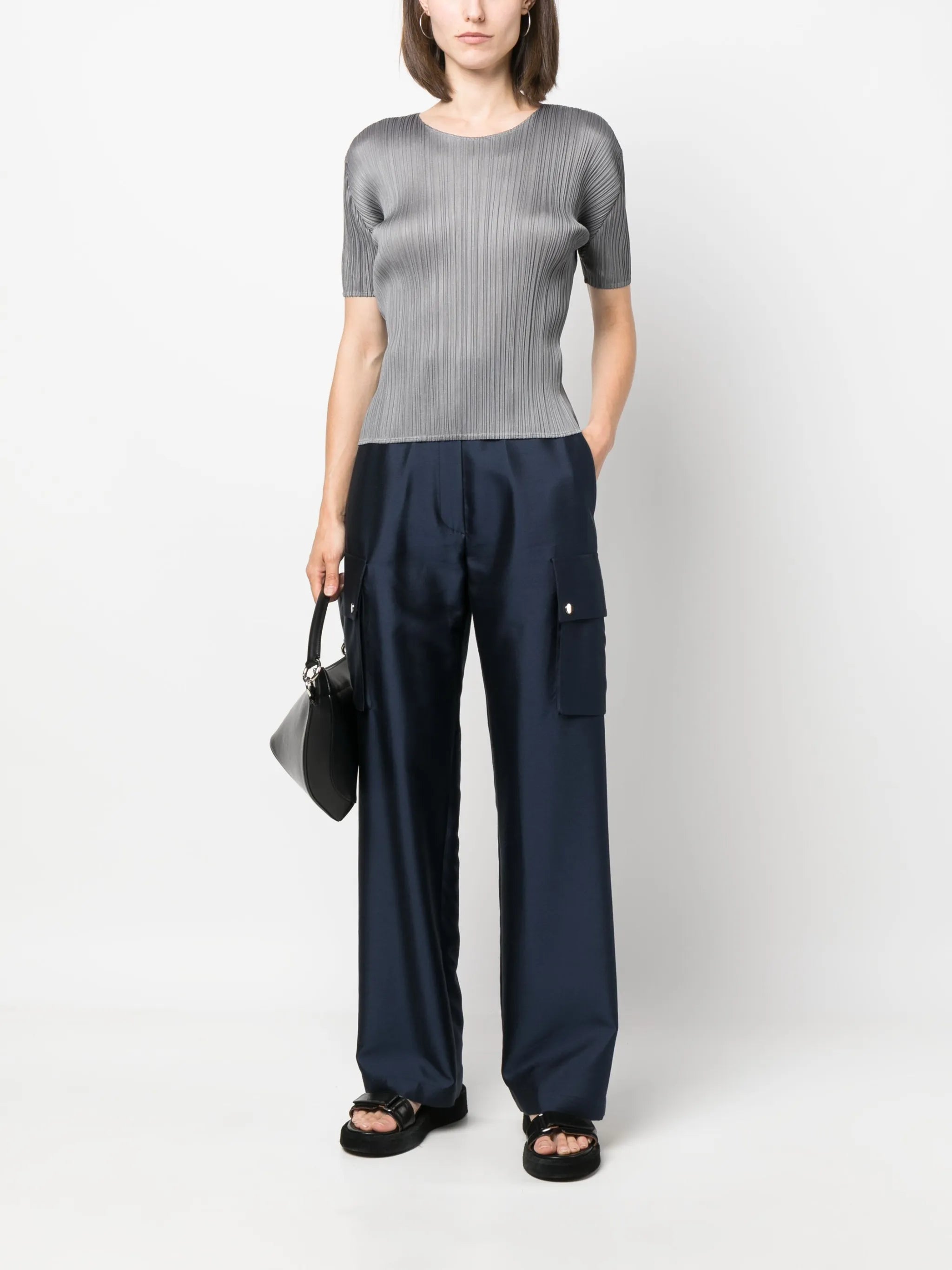pleated short-sleeve T-shirt