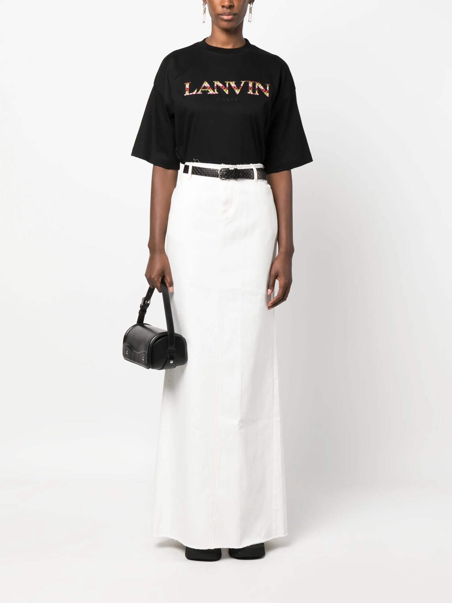 embroidered-logo T-shirt