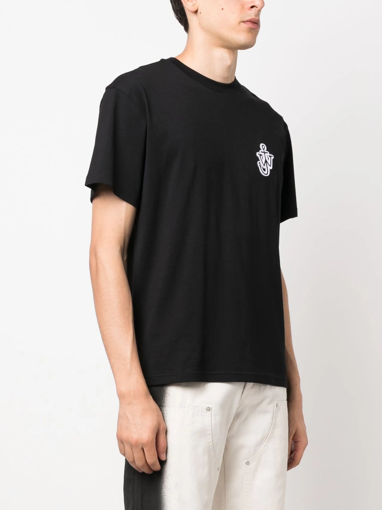 embroidered-logo T-shirt