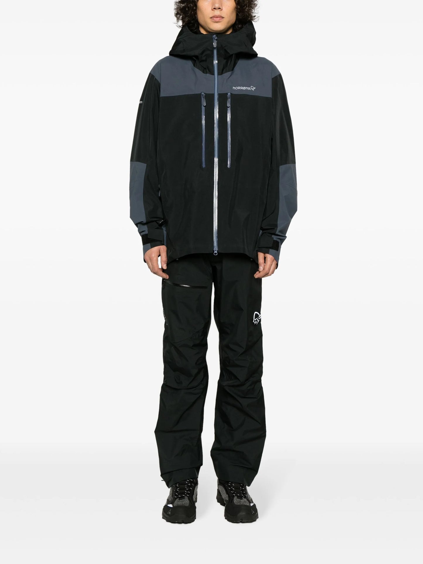 Trollveggen waterproof hooded jacket