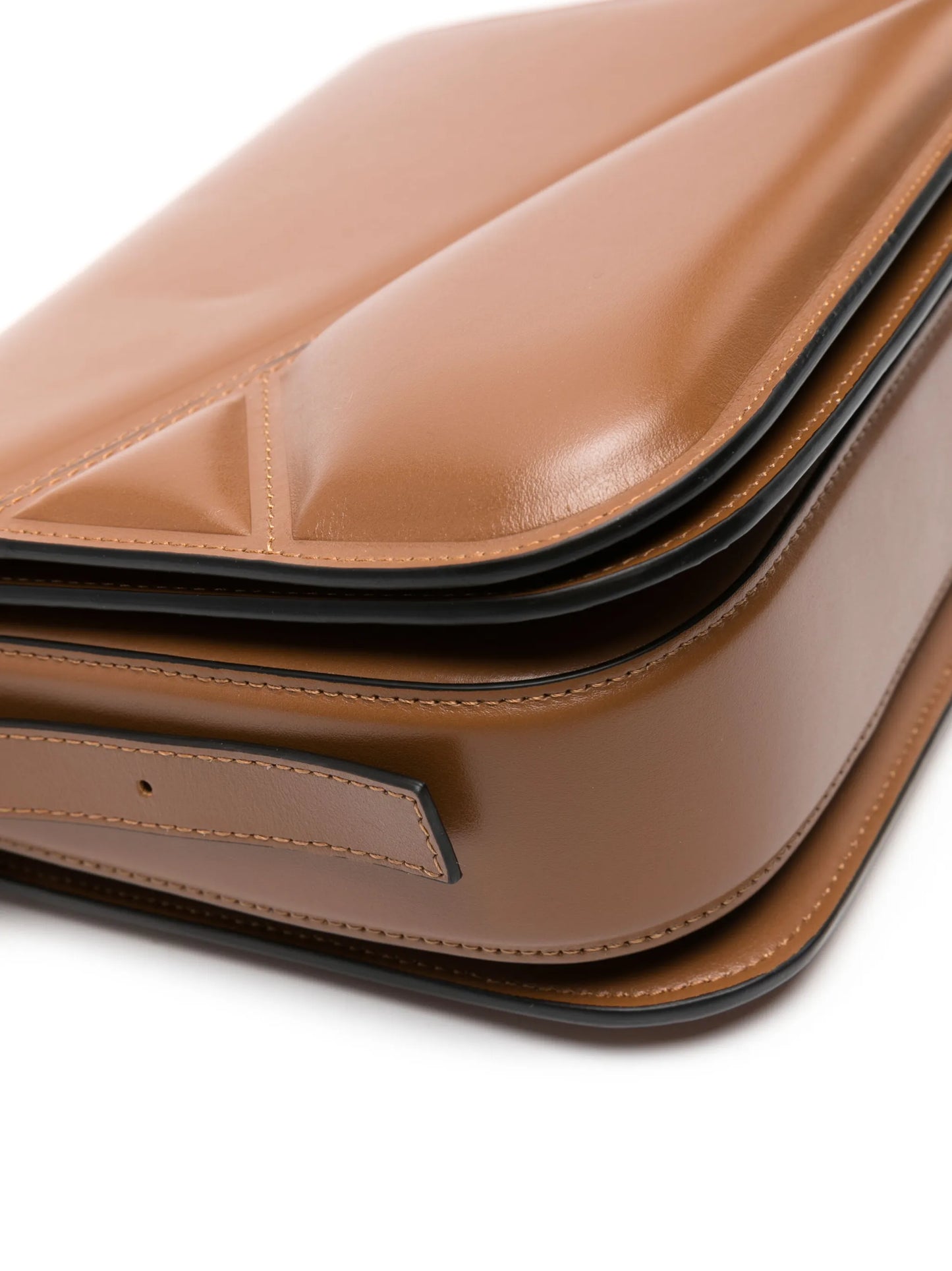 Oscar Trunk leather crossbody bag