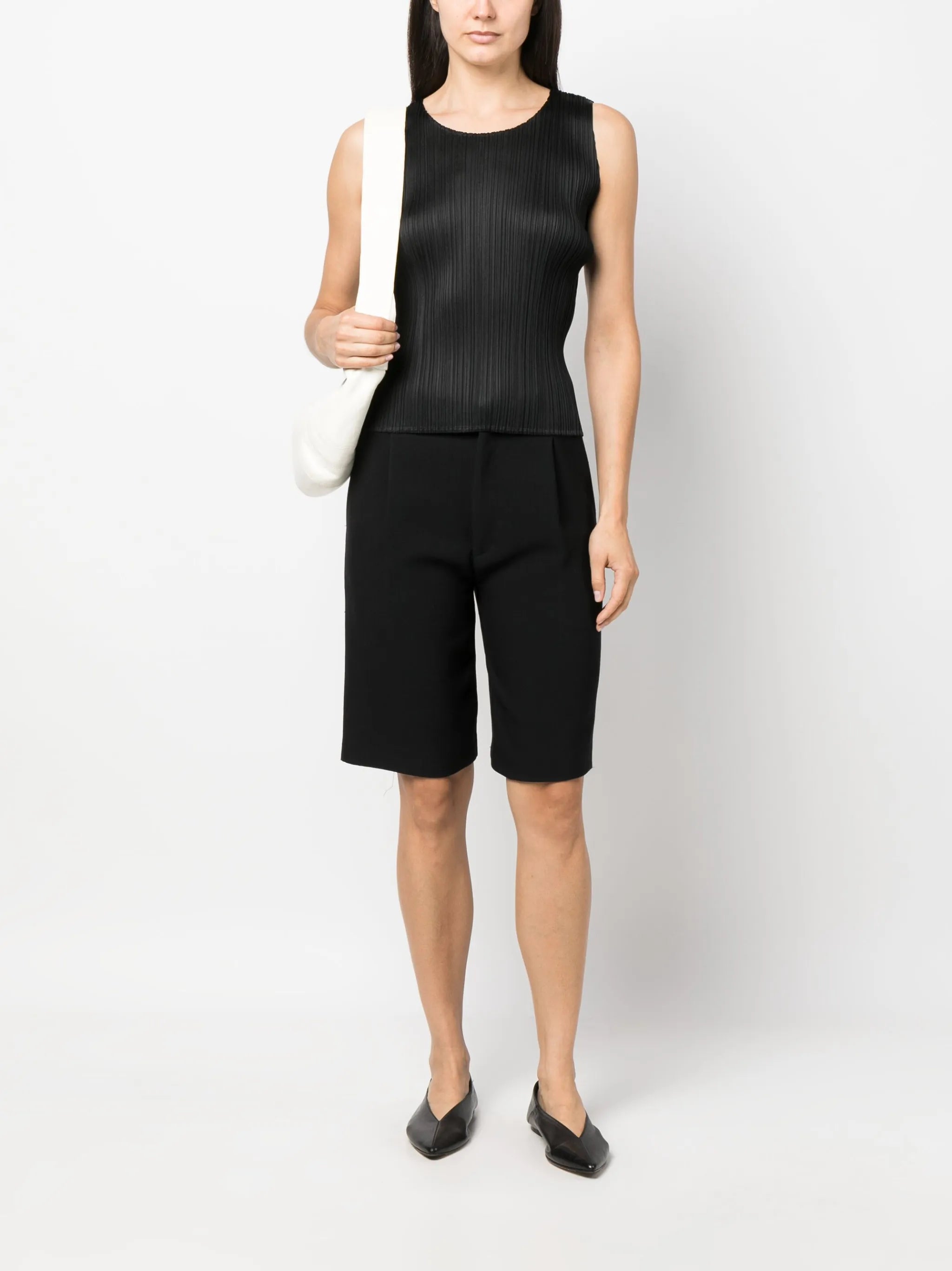 plissé scoop-neck vest