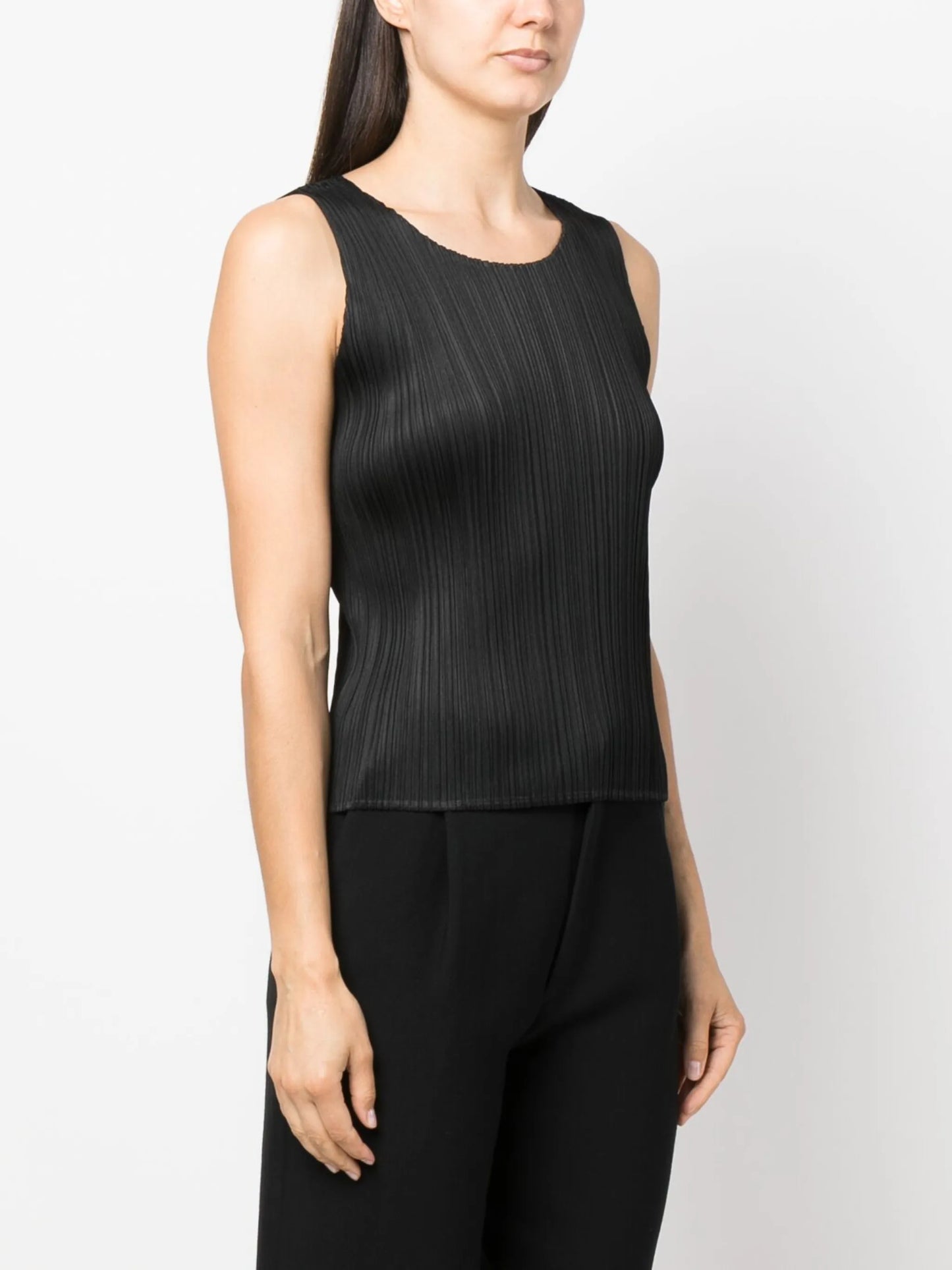 plissé scoop-neck vest