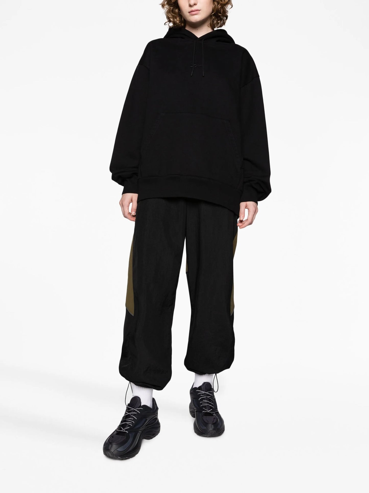 piped-trim cotton hoodie