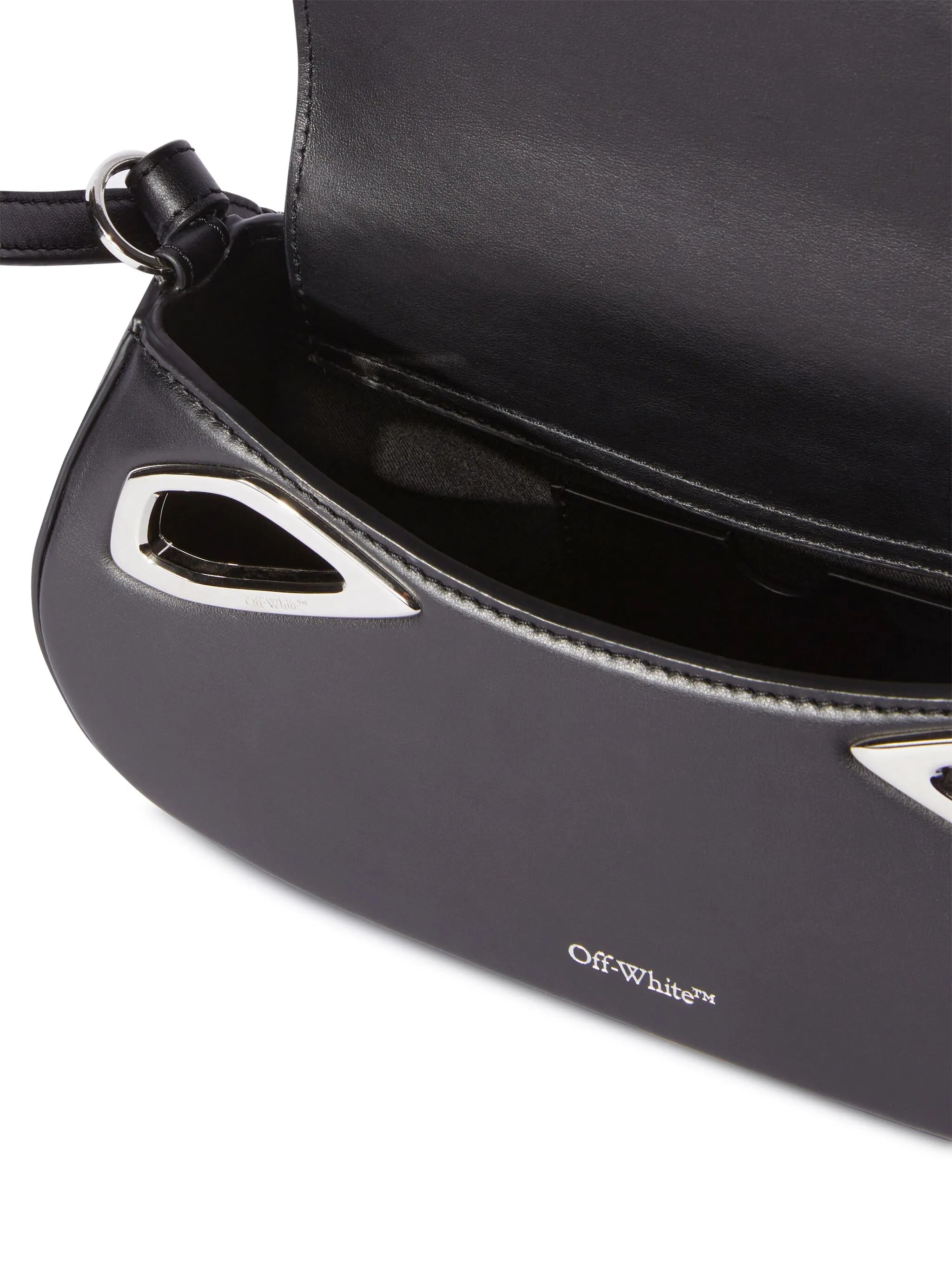 Clam shoulder bag