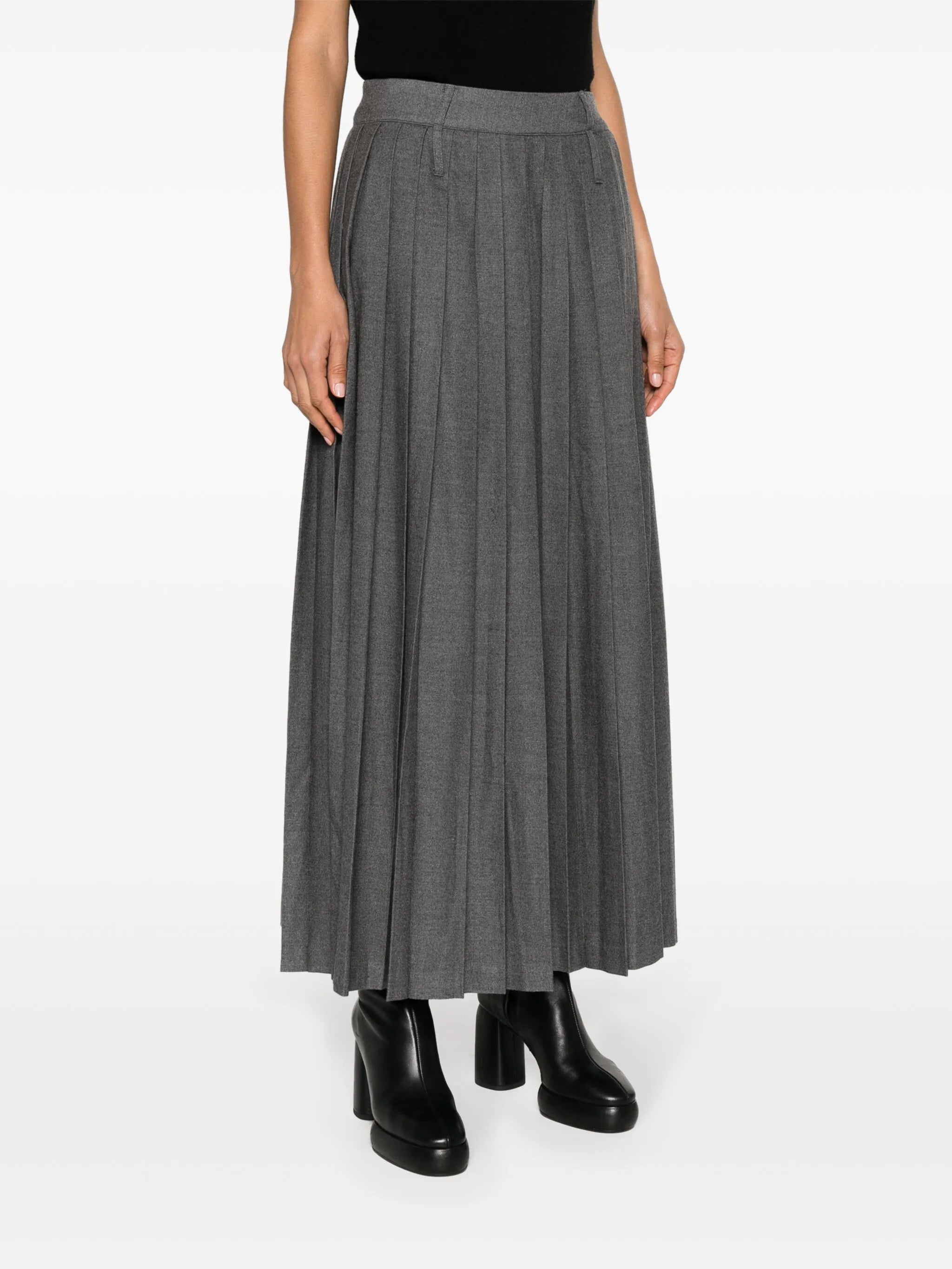Bailey side-slit pleated skirt