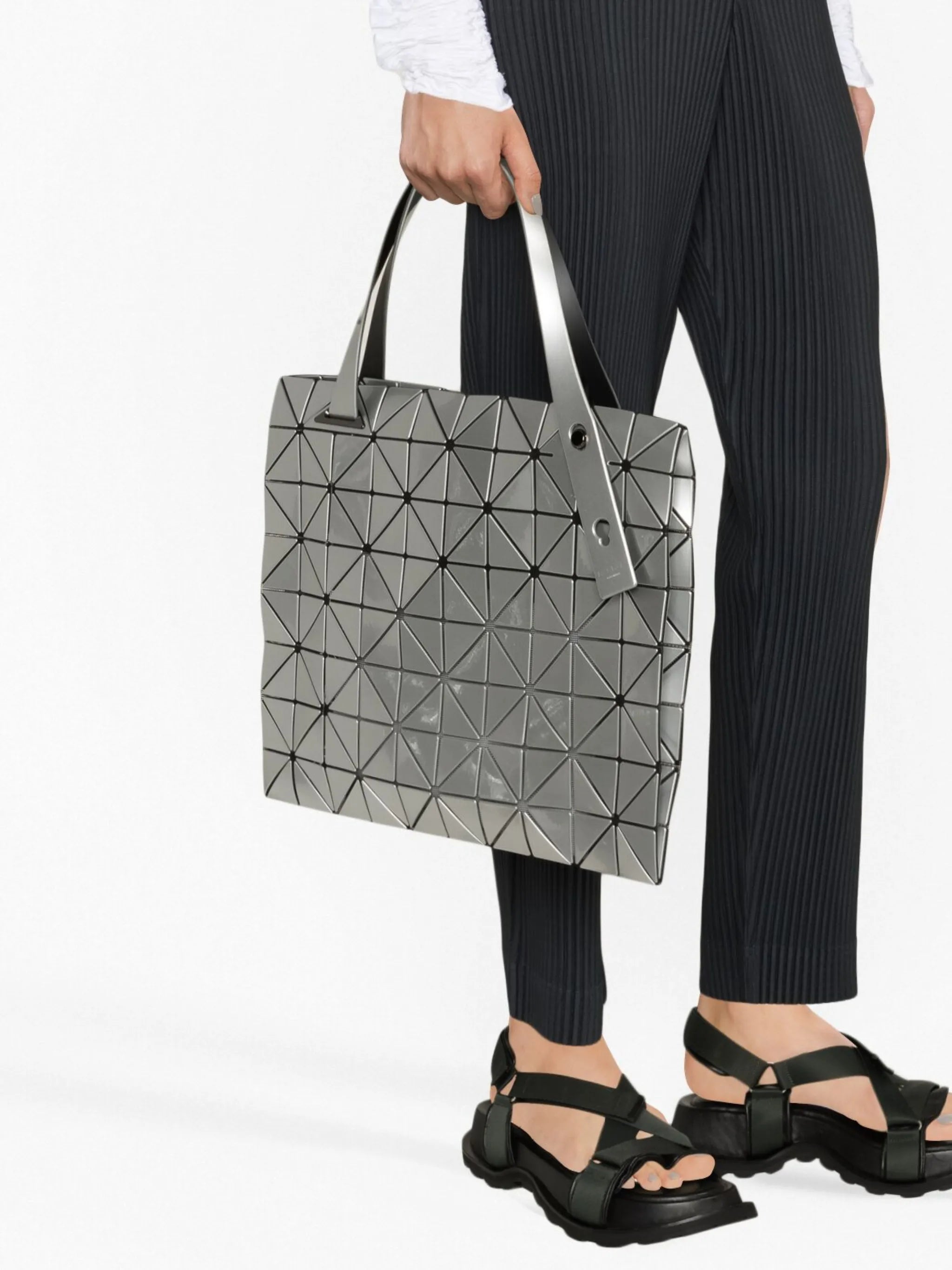 Carton metallic tote bag