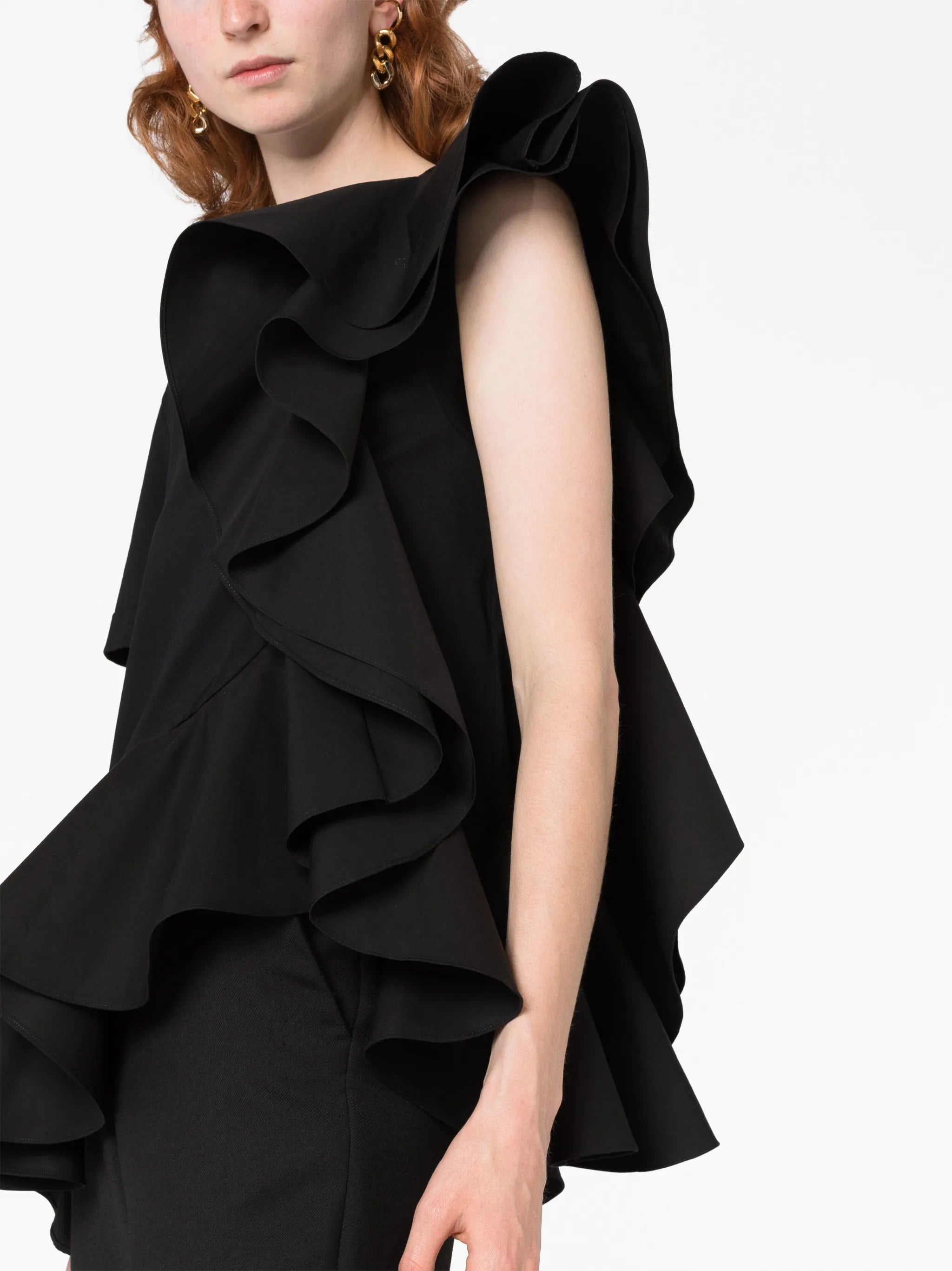 asymmetric ruffled T-shirt