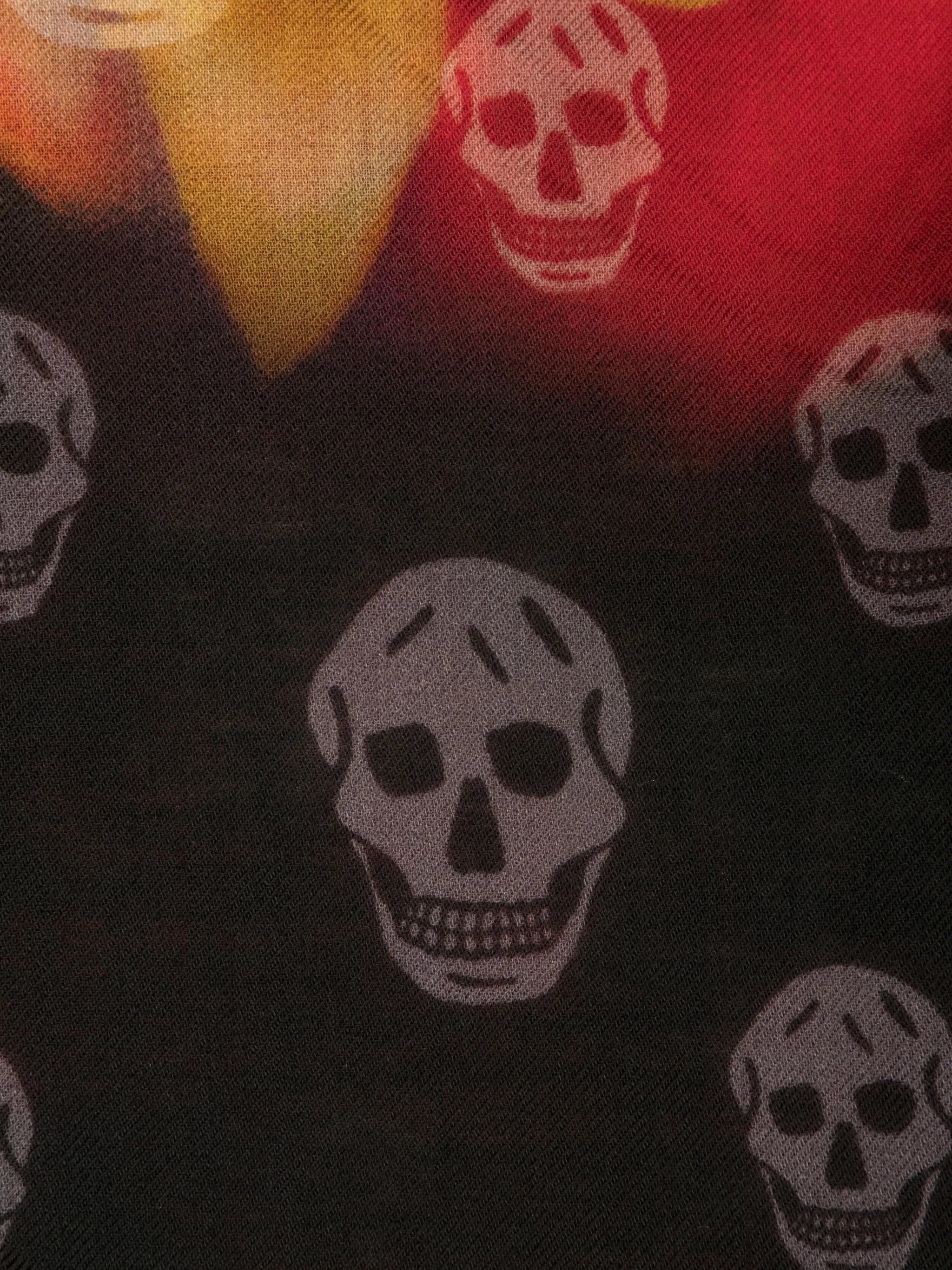 skull-print wool scarf