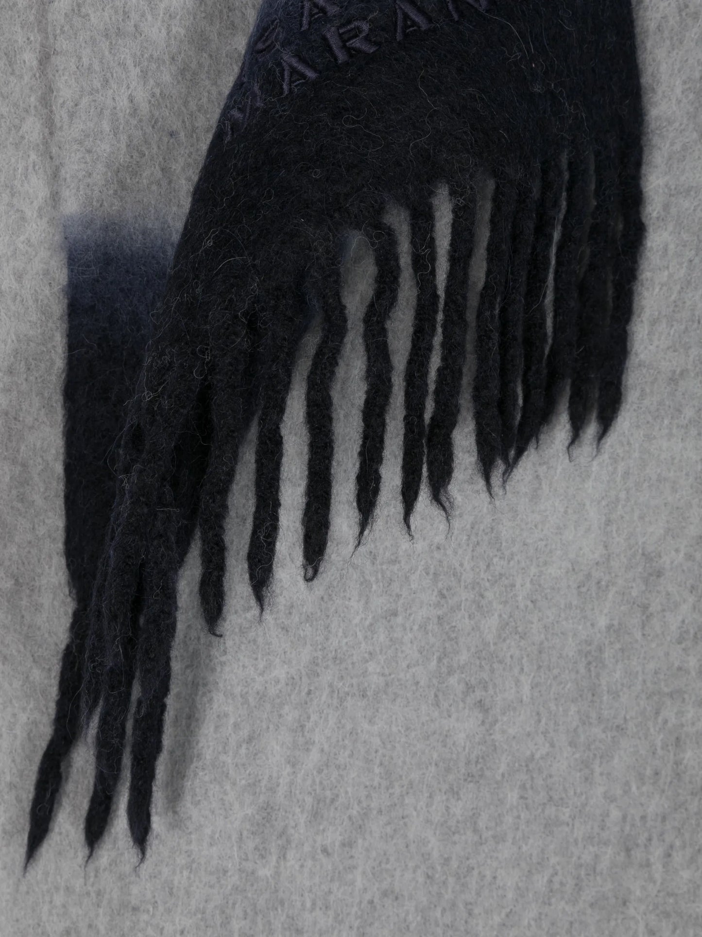 Firny embroidered-logo scarf
