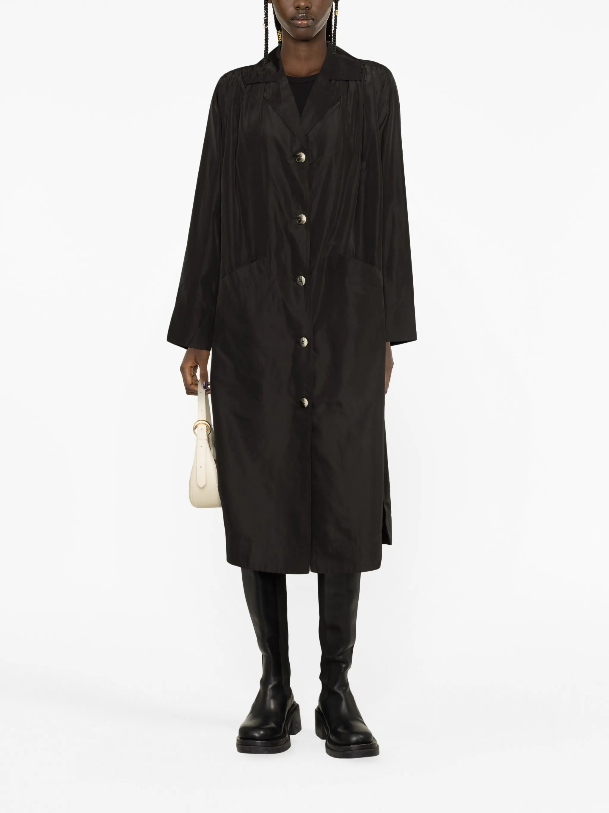 notched-lapel single-breasted coat