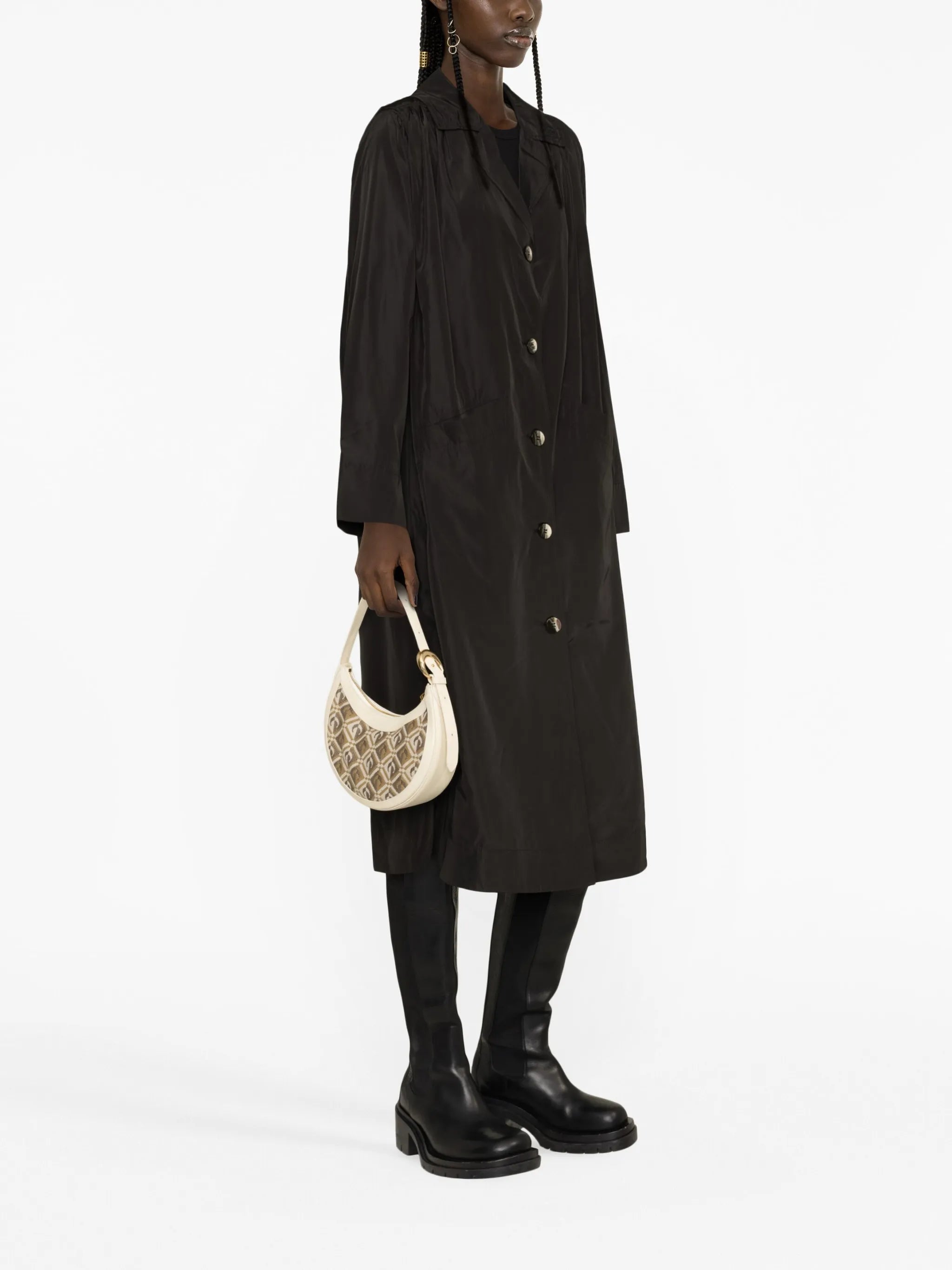 notched-lapel single-breasted coat