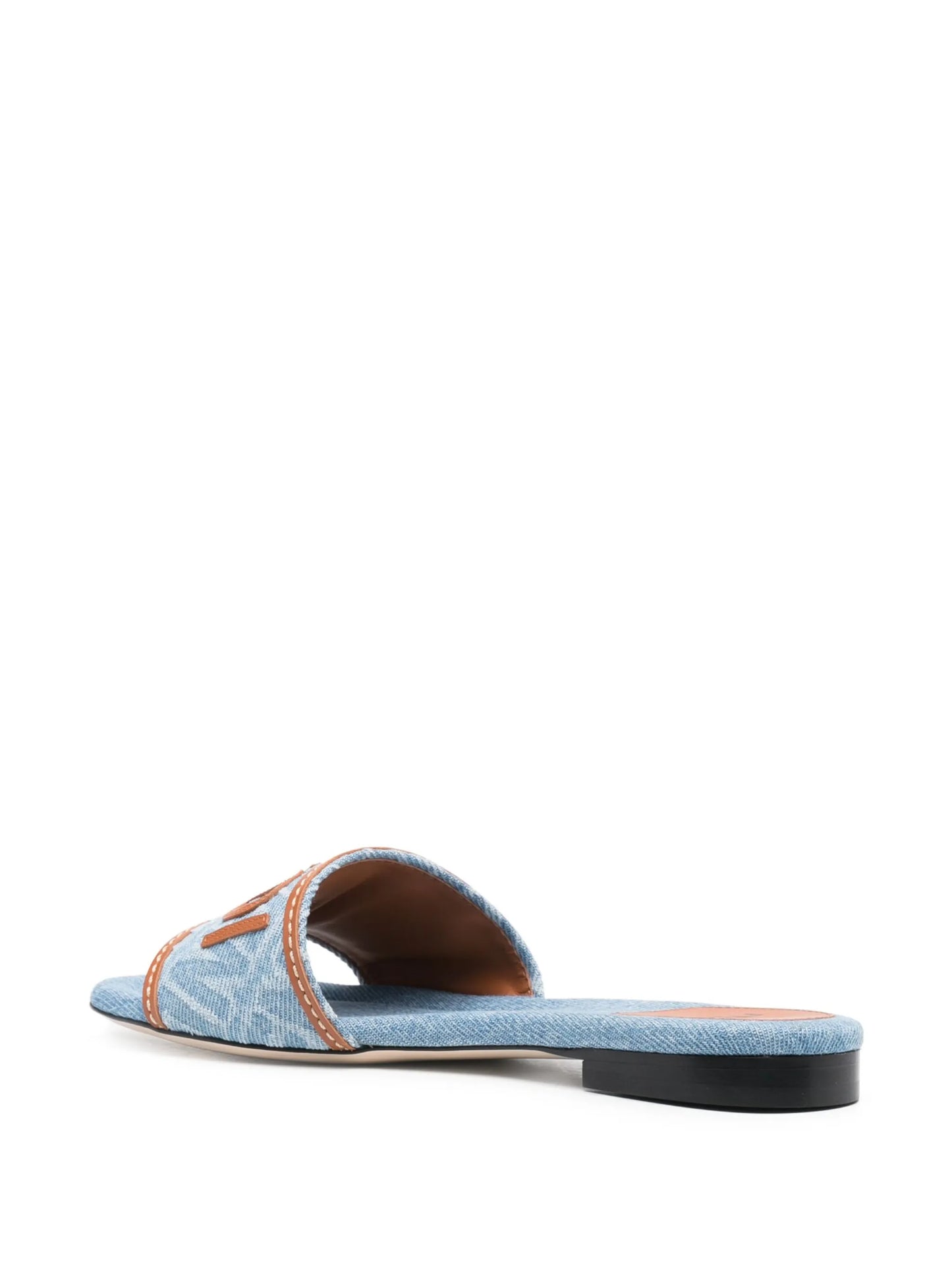 Signature embroidered-logo slides