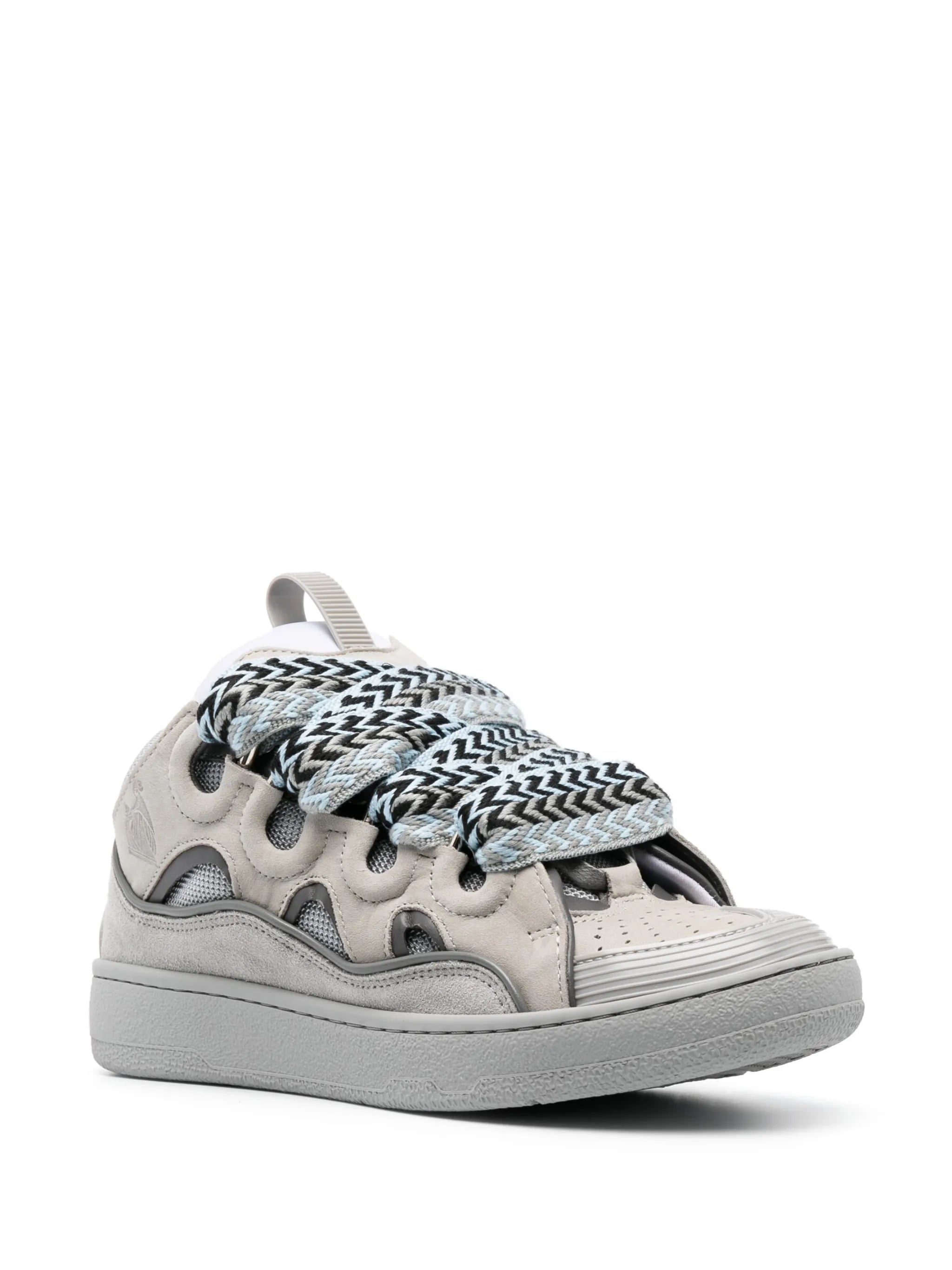 lace-up low-top sneakers