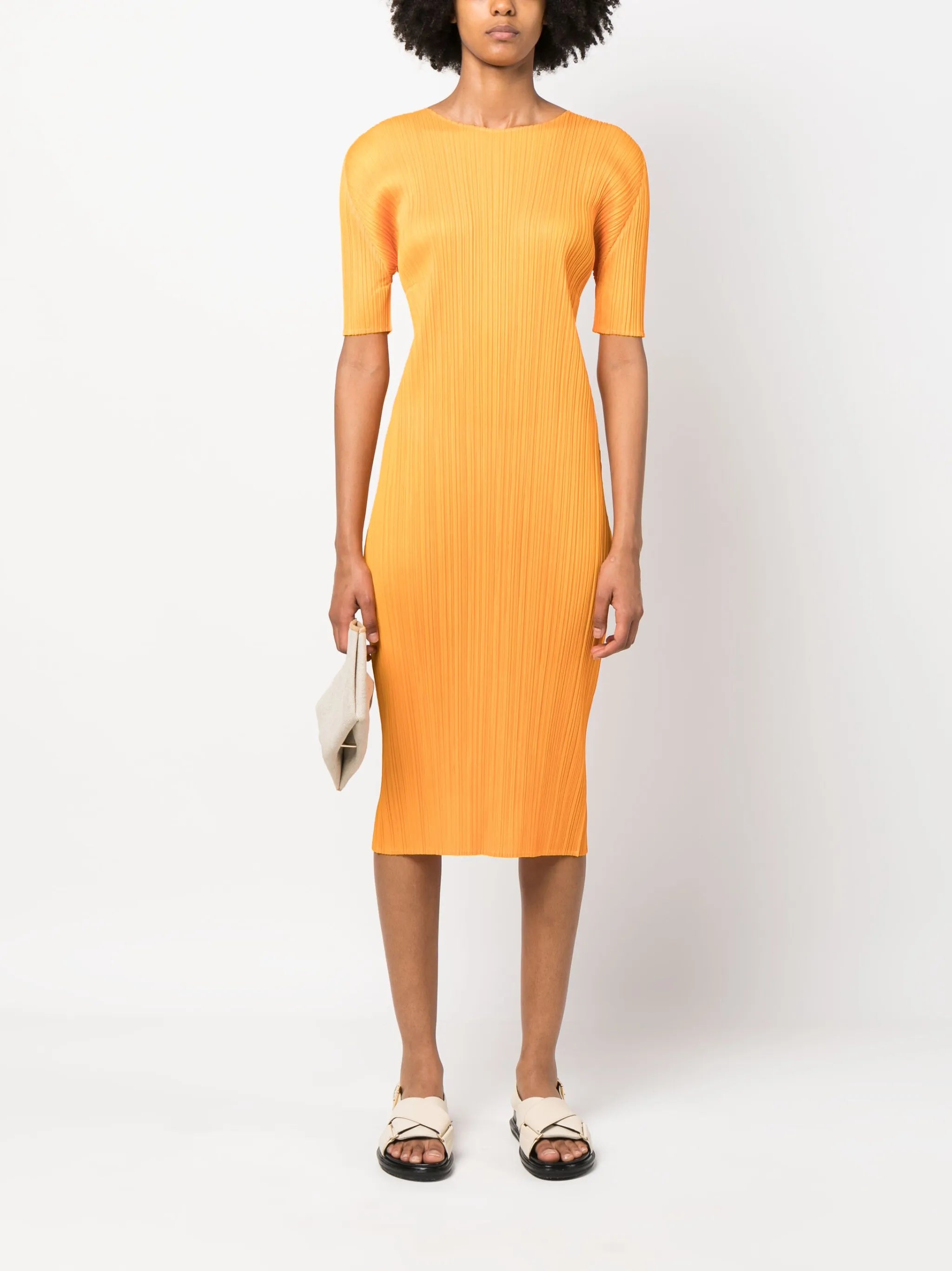 Monthly Colours May plissé midi dress
