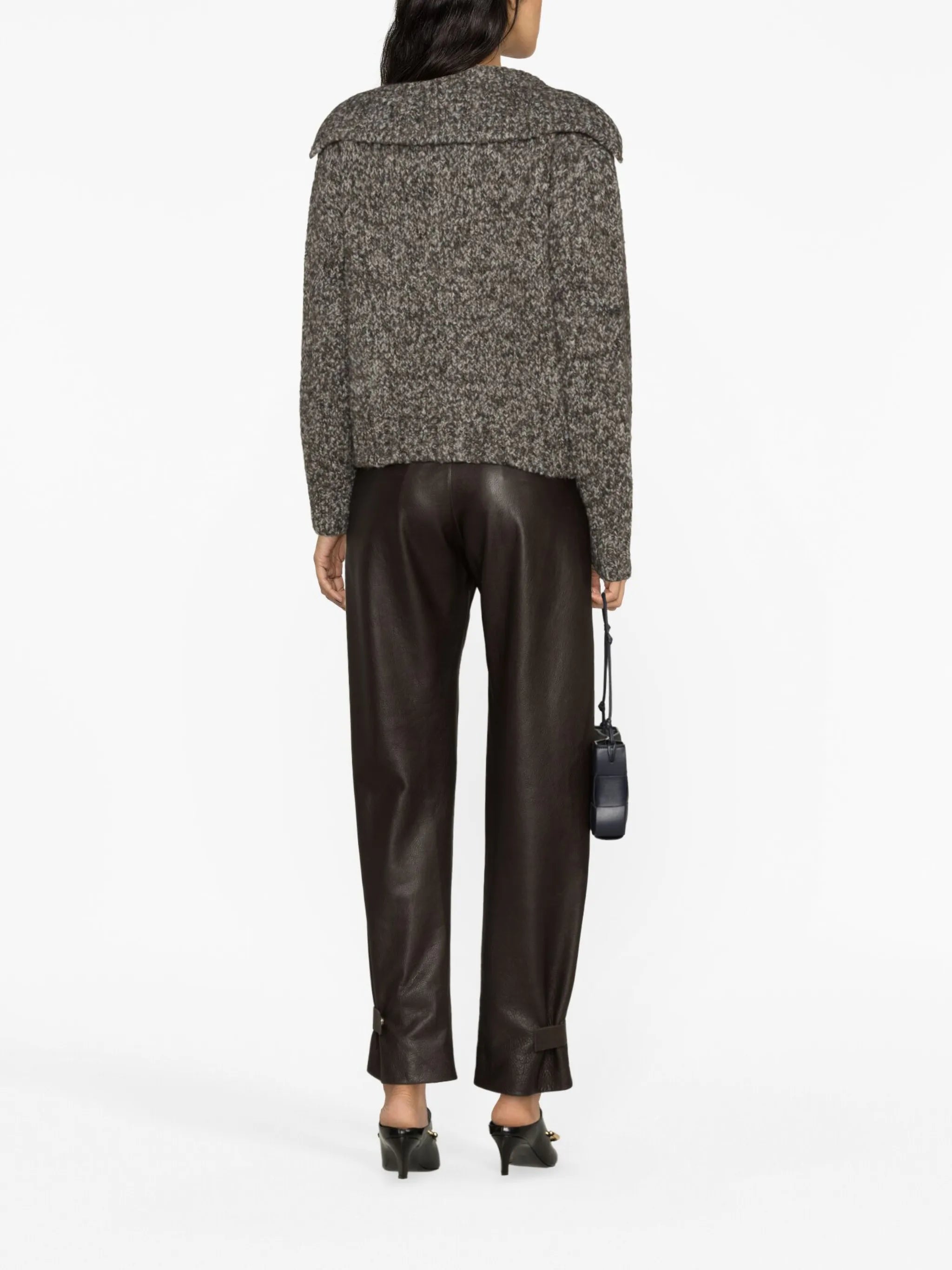 spread-collar chunky-knit cardigan