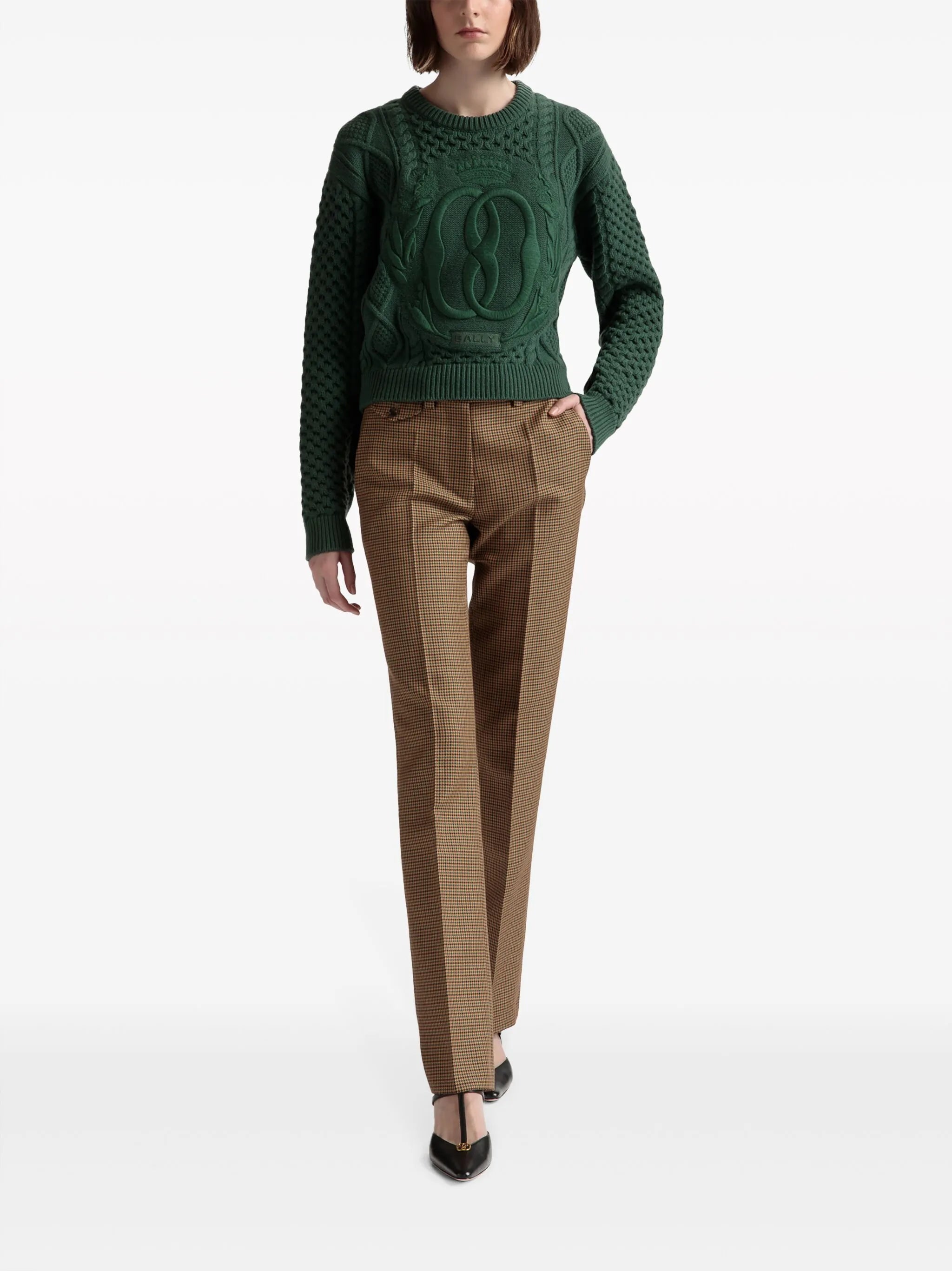 logo-embroidered cable-knit jumper