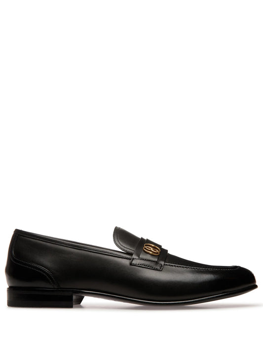 Sadei logo-plaque leather loafers