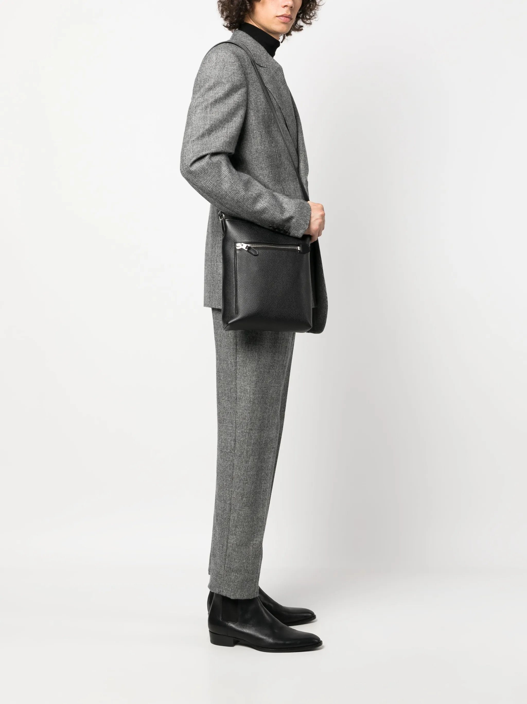 logo-print leather messenger bag