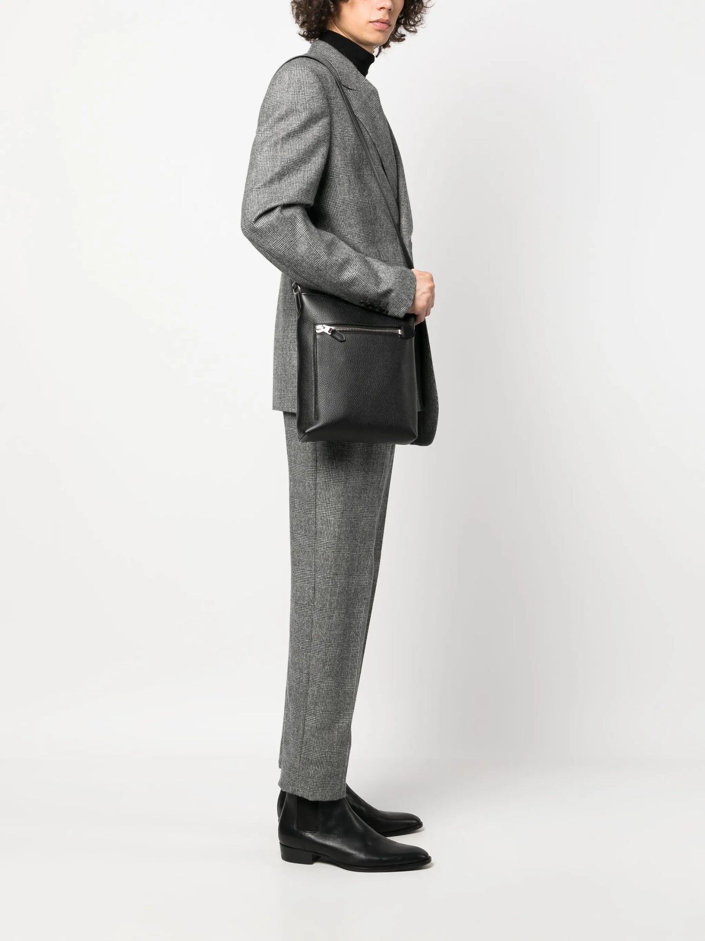 logo-print leather messenger bag
