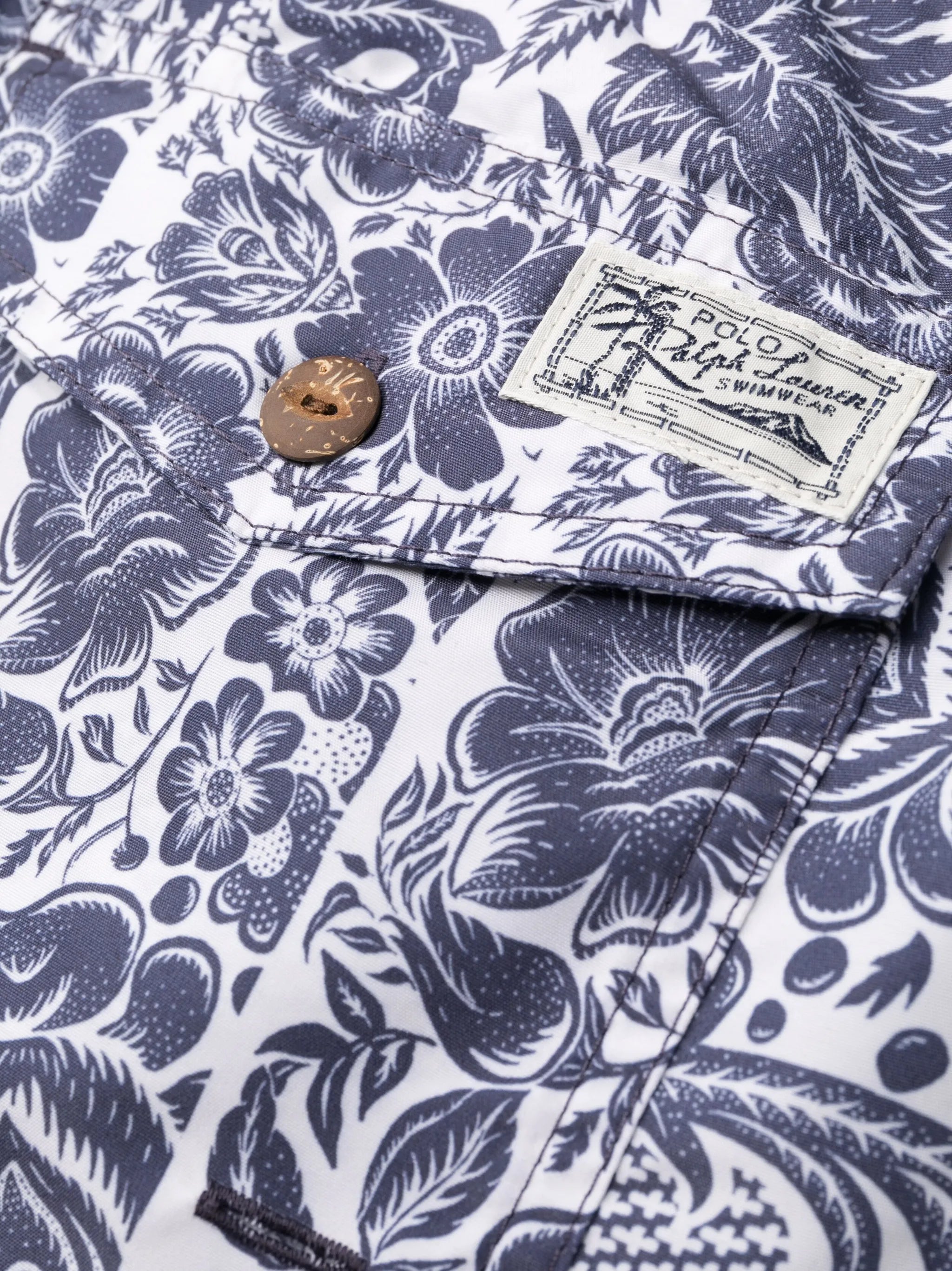 logo-patch graphic-print swim shorts