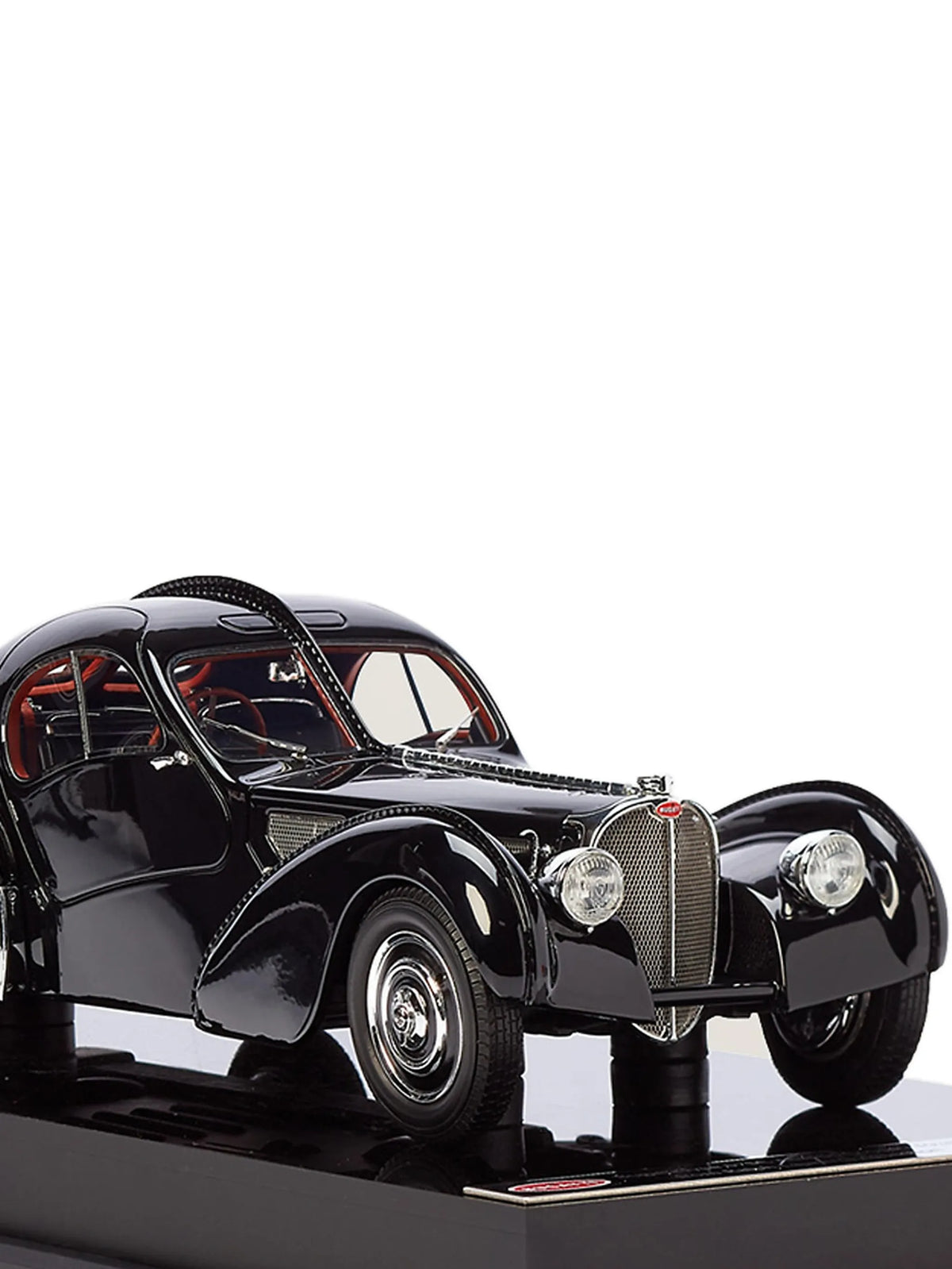Bugatti 57SC Atlantic Coupé miniature car model