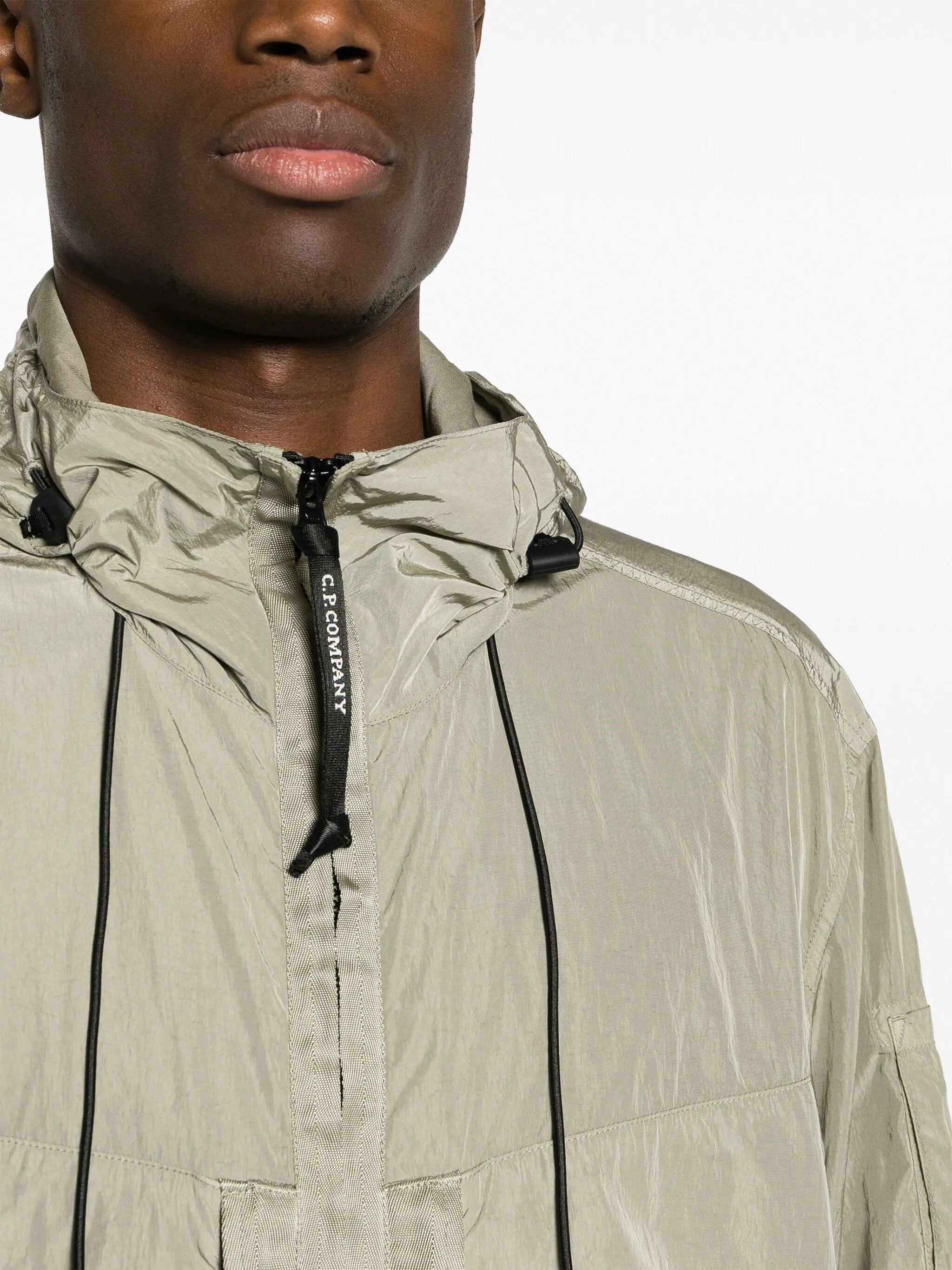 Lens-detail zipped jacket