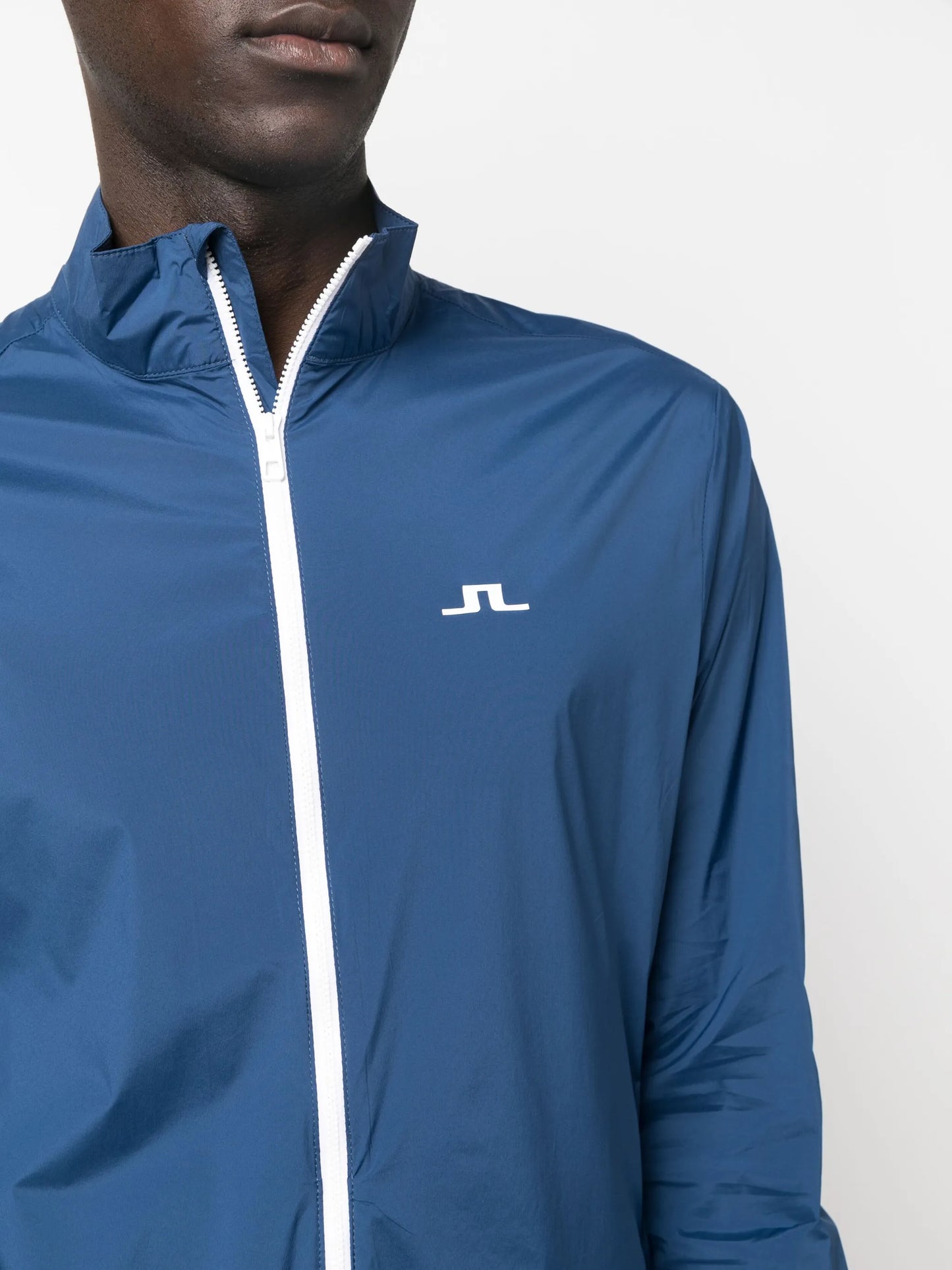 Ash Light zip-up packable jacket