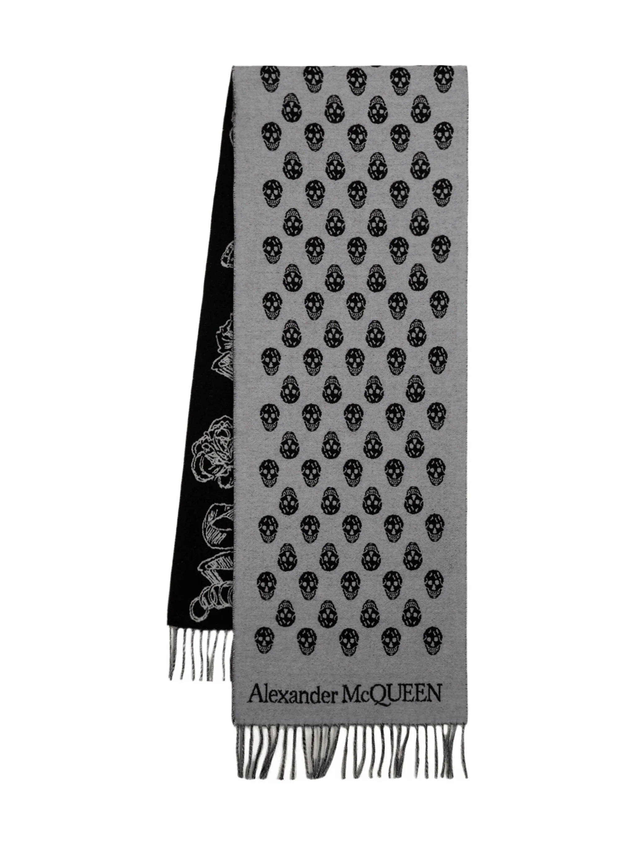 skull-intarsia wool scarf