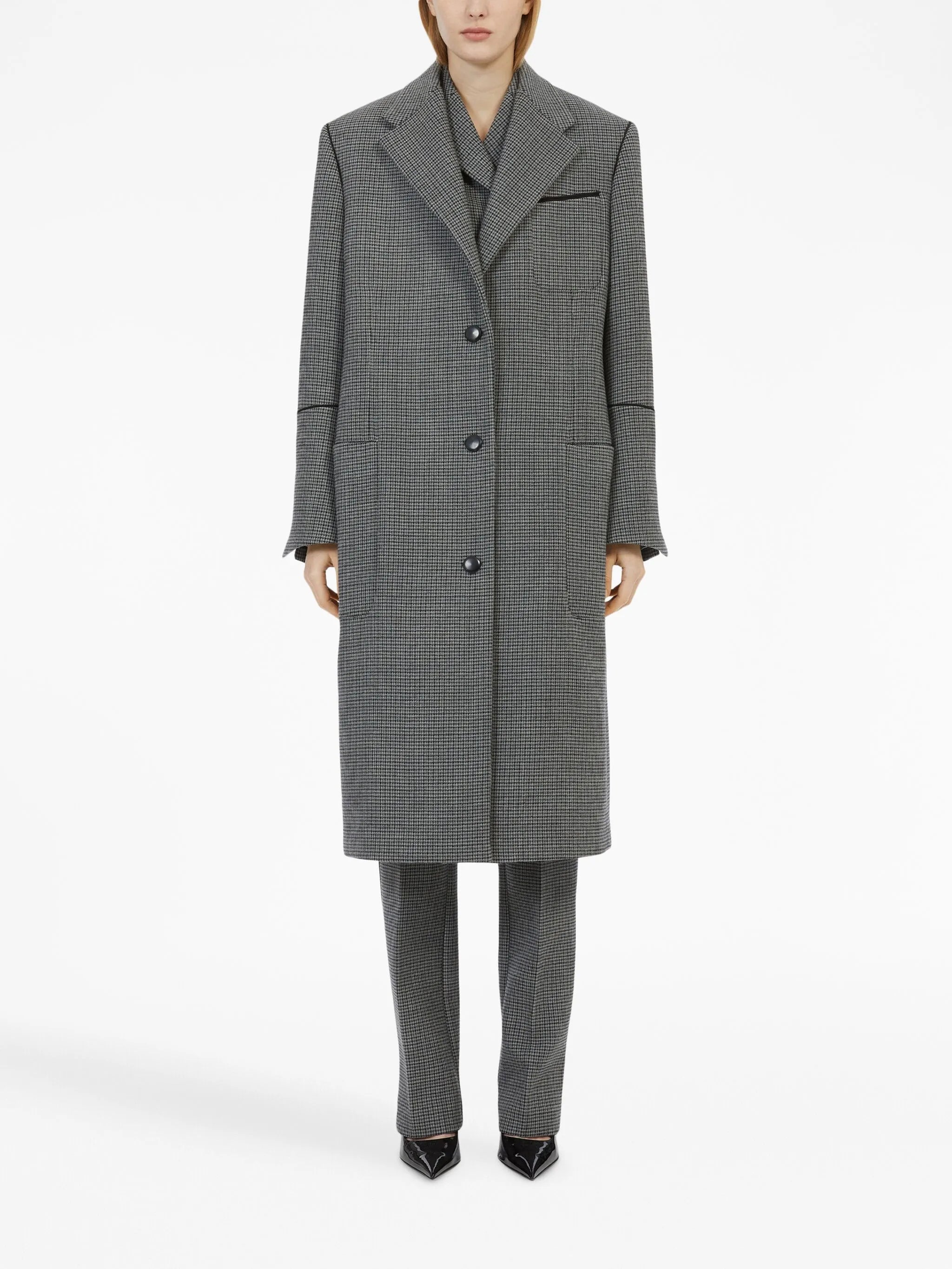 single-breasted check-pattern coat