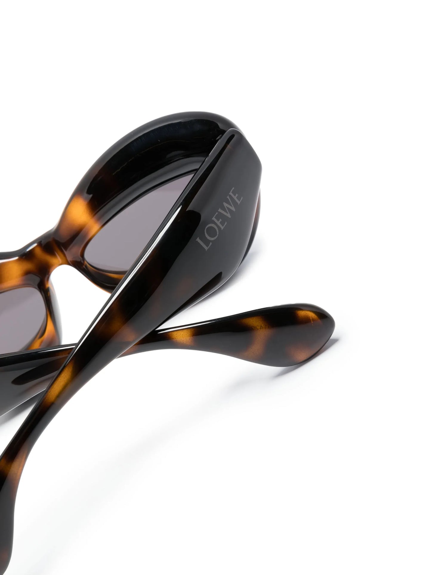 Inflated cat-eye sunglasses