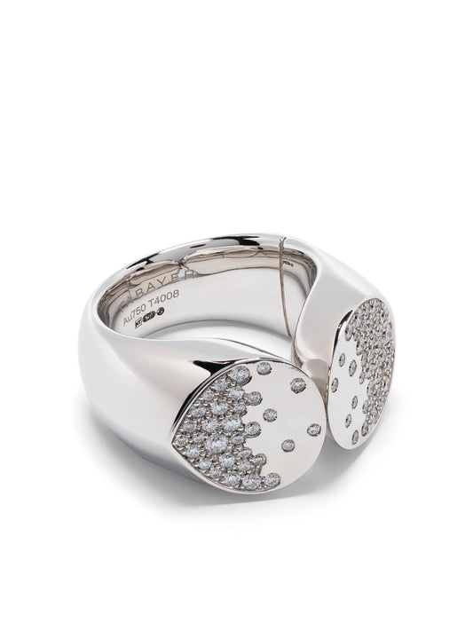 18kt white gold Oera diamond ring