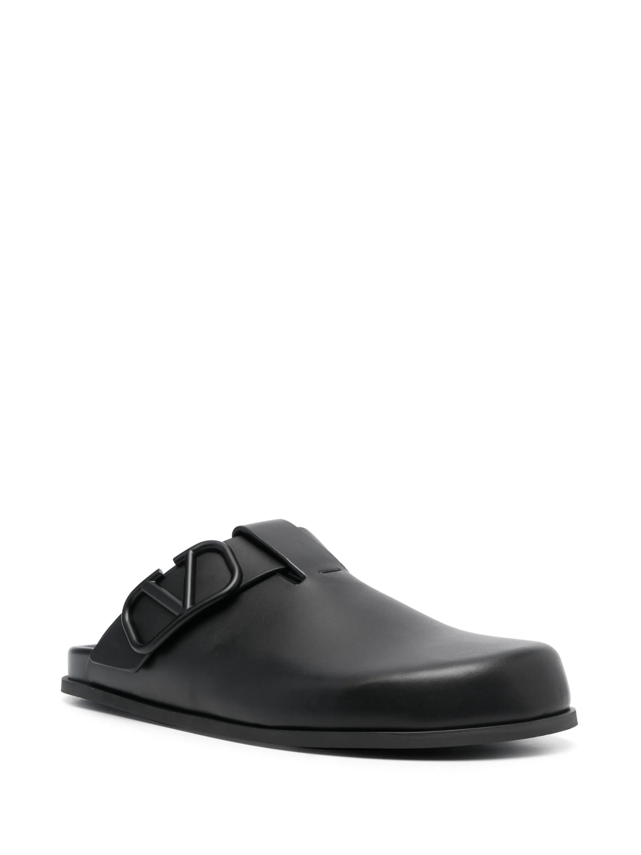 VLogo leather tonal slippers