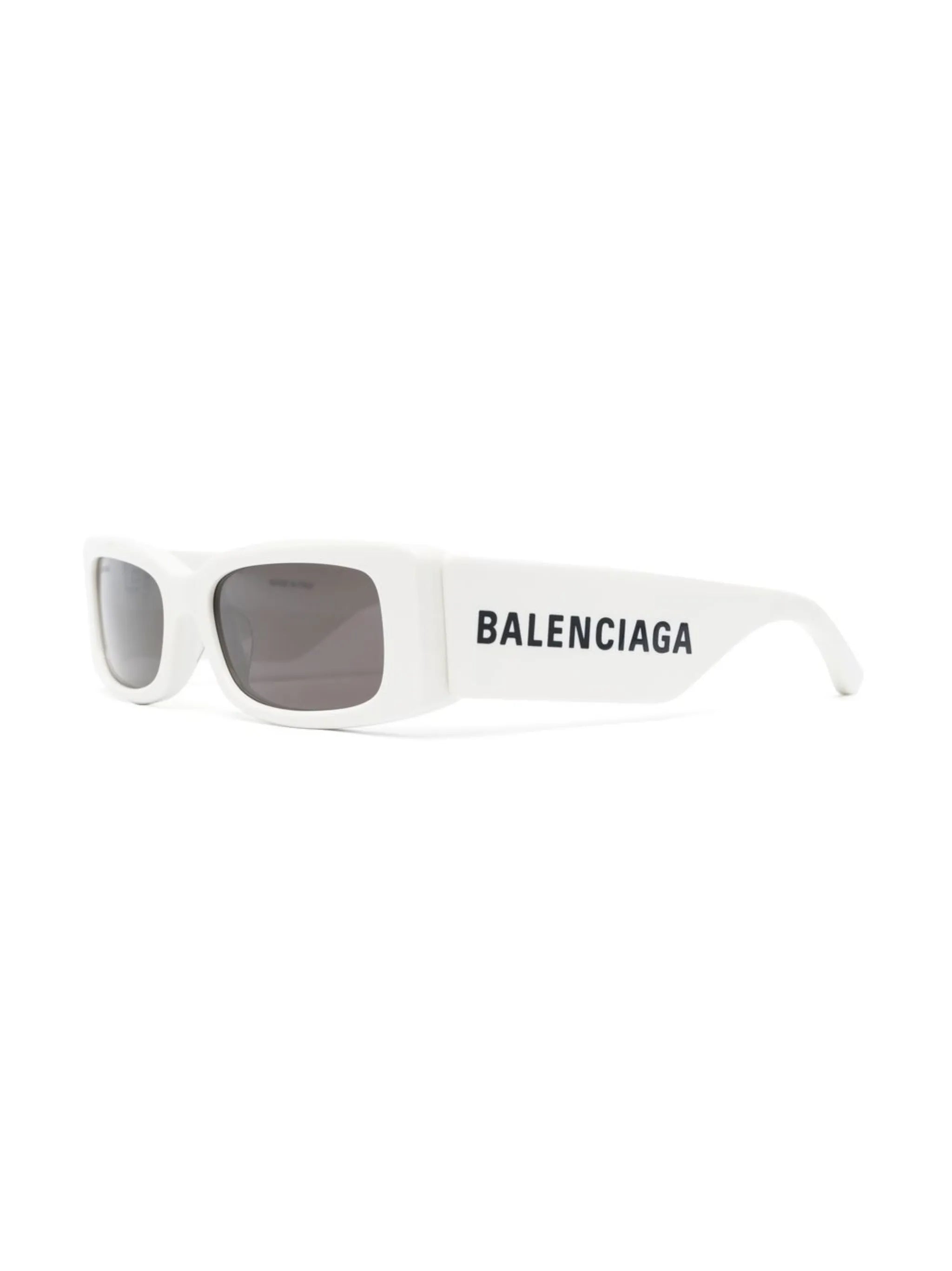 rectangle-frame tinted sunglasses