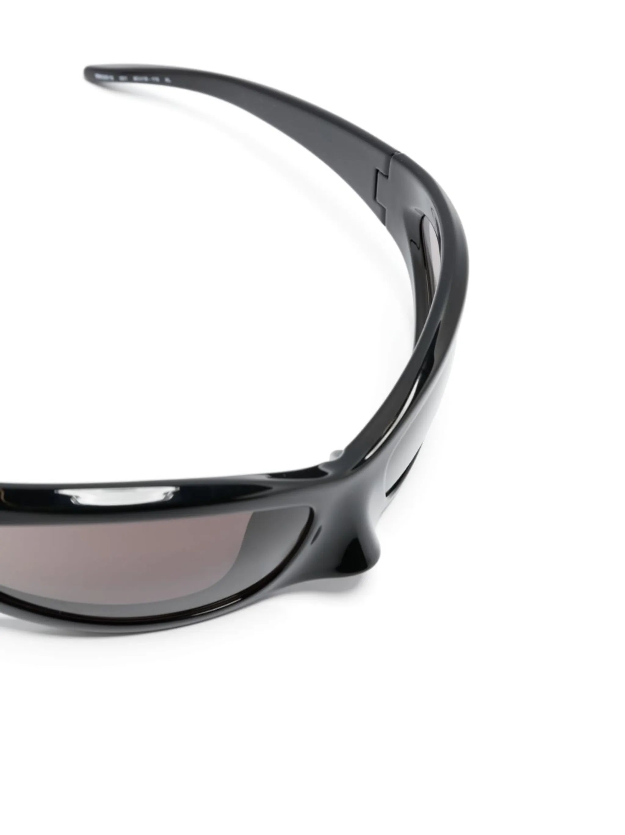 Skin cat-eye sunglasses
