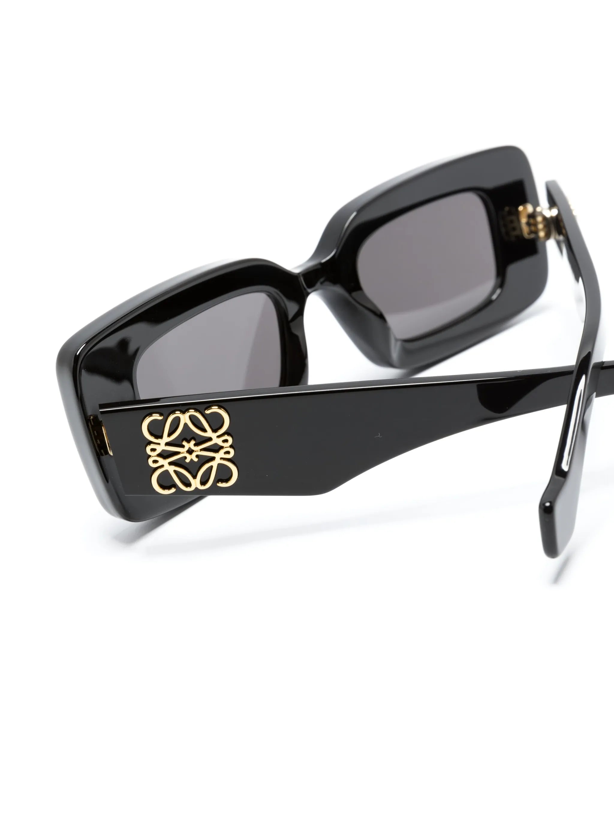 Anagram-plaque rectangle-frame sunglasses