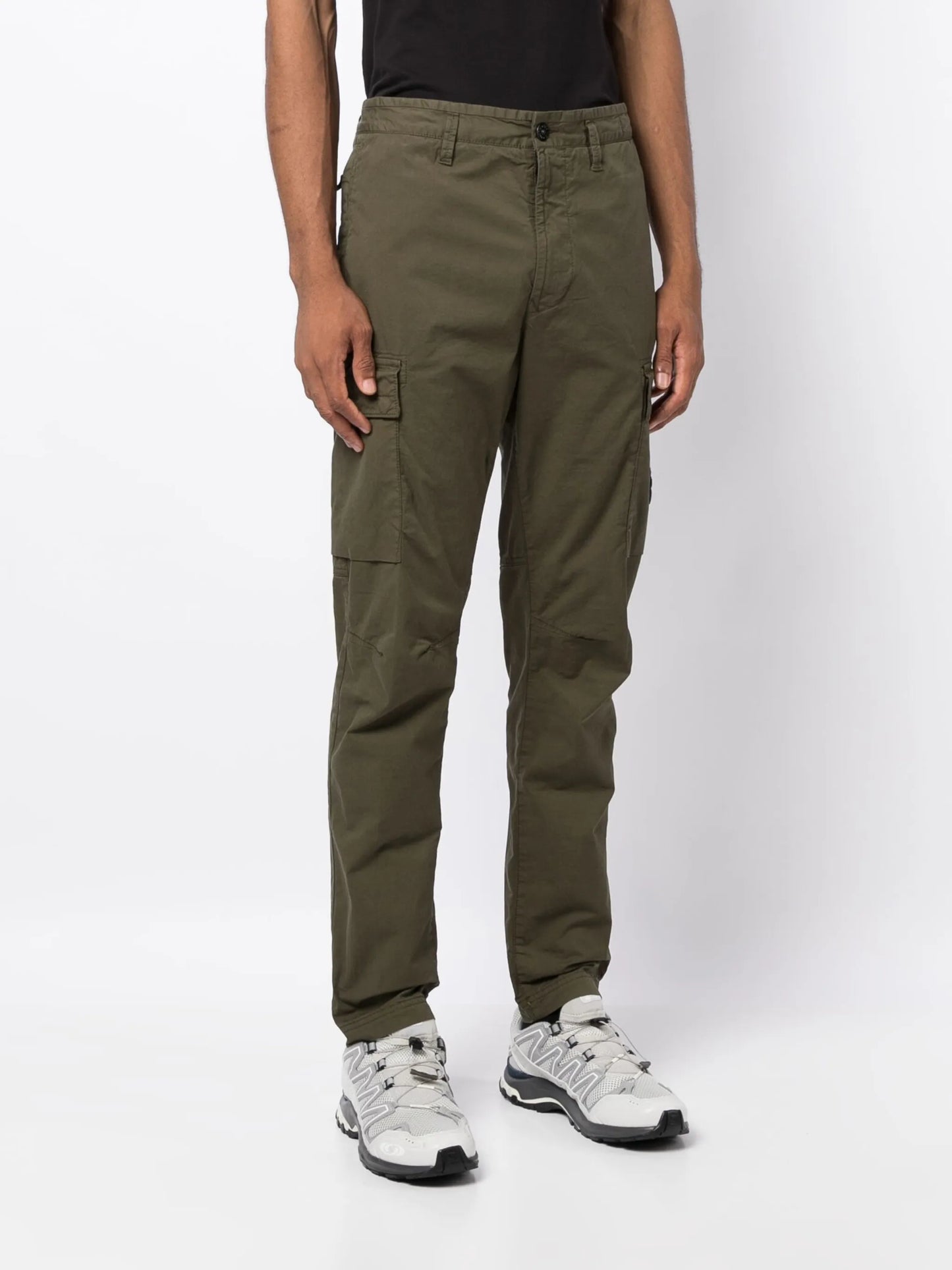 32710 tapered-leg cargo trousers