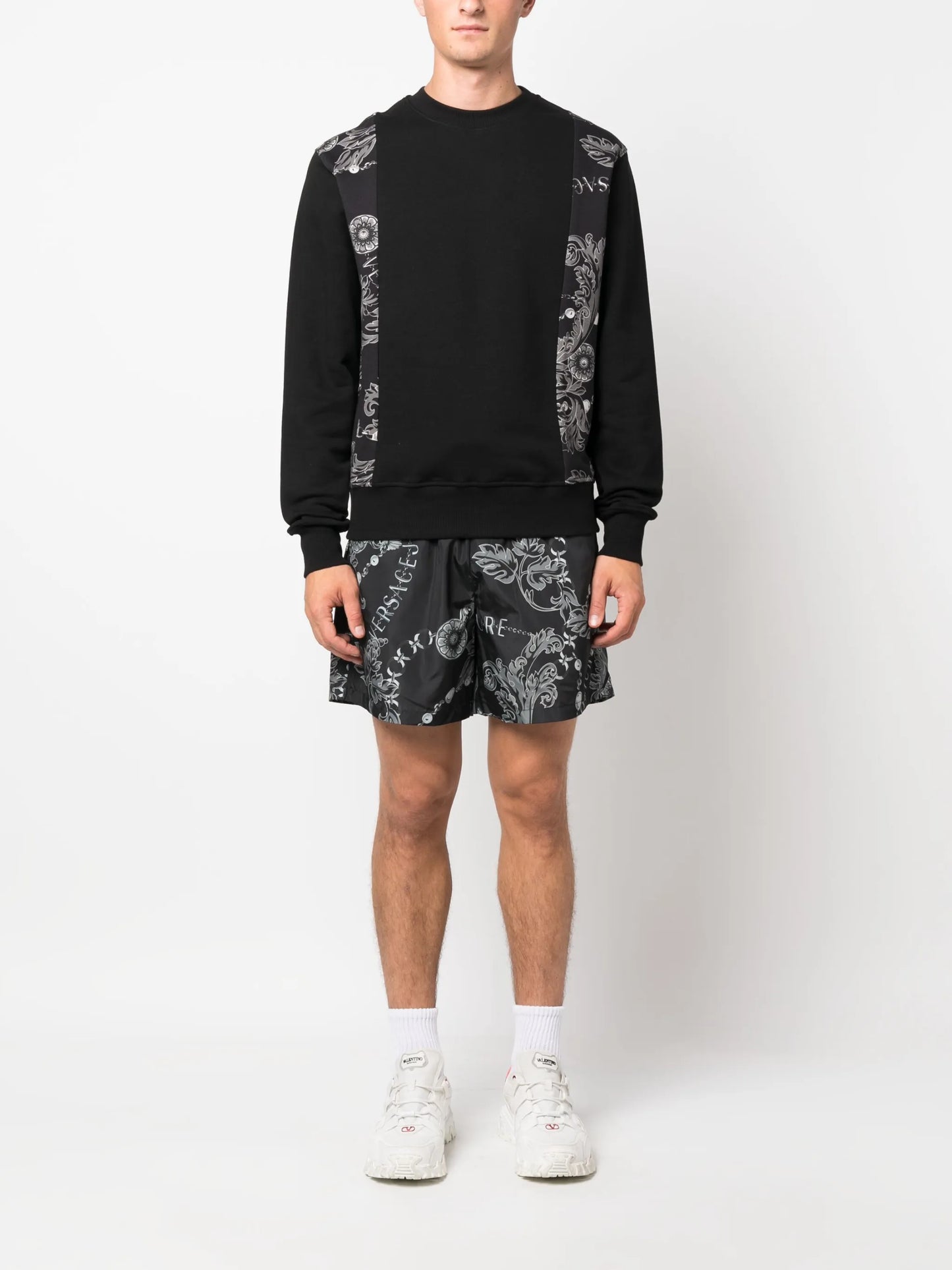 Chain Couture drawstring shorts