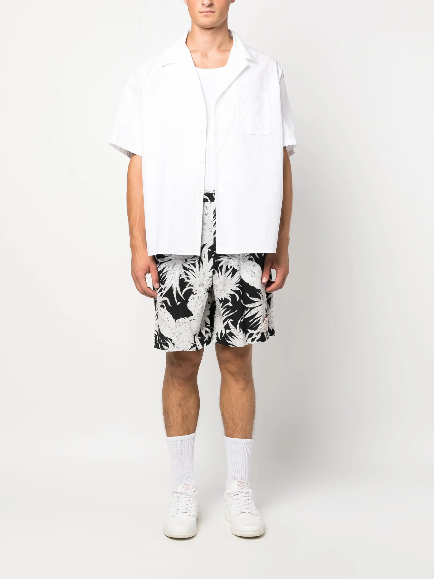 pineapple-print Bermuda shorts