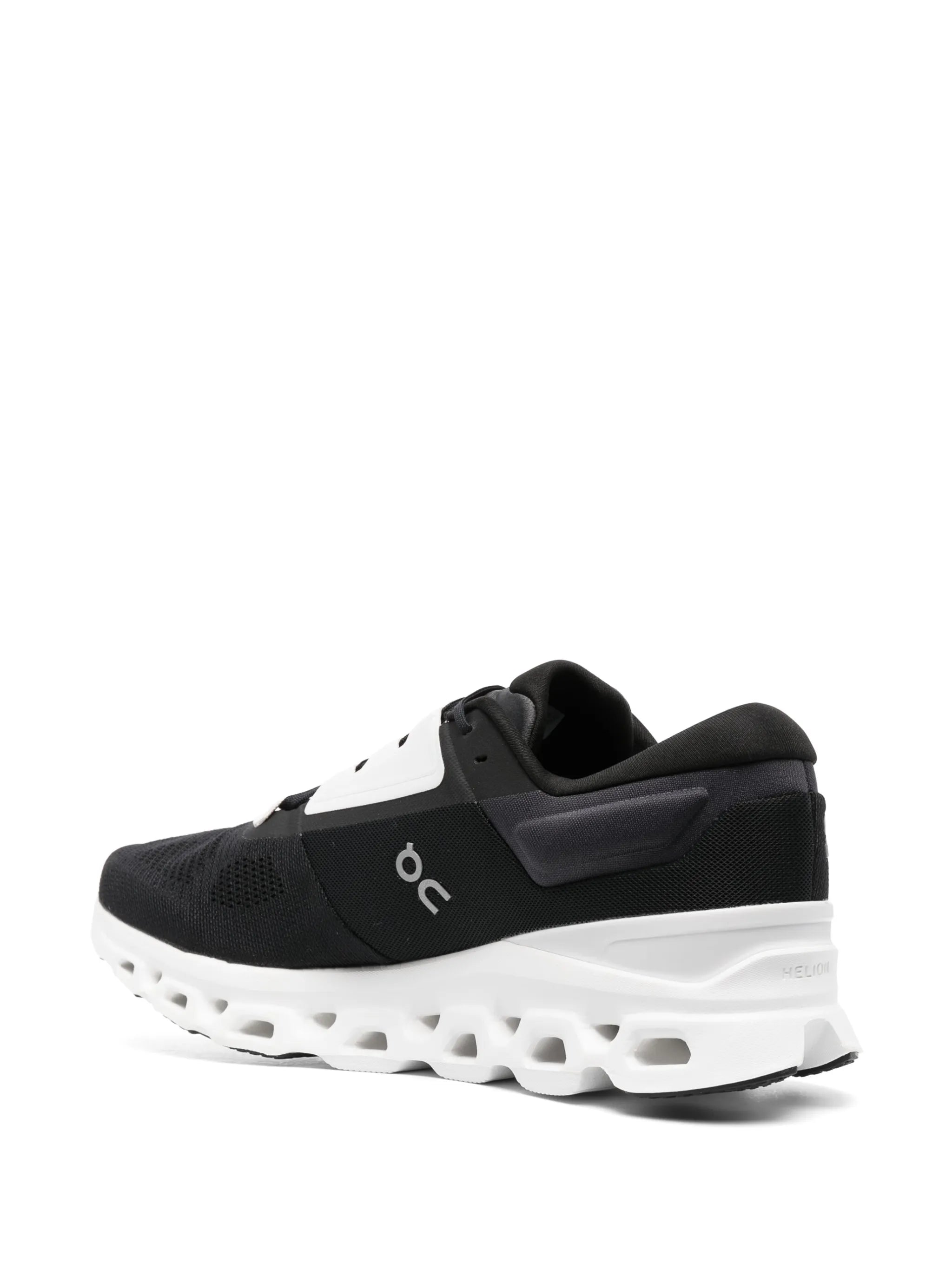 Cloudstratus running sneakers
