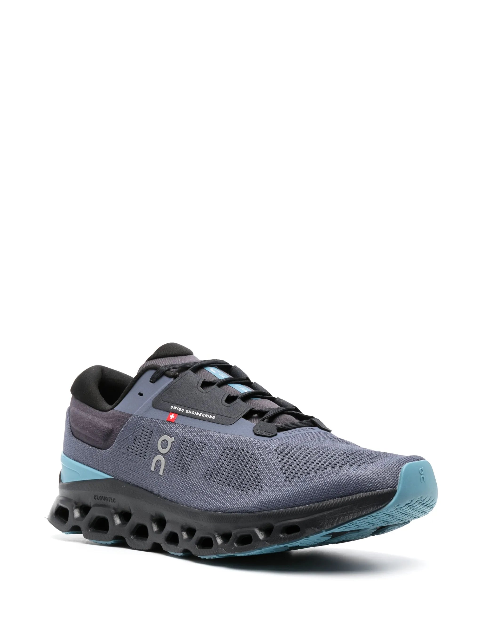 Cloudstratus running sneakers