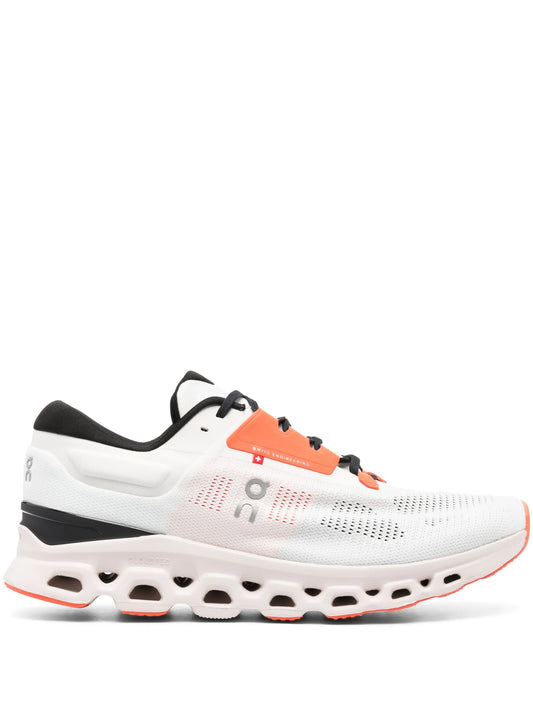 Cloudstratus running sneakers