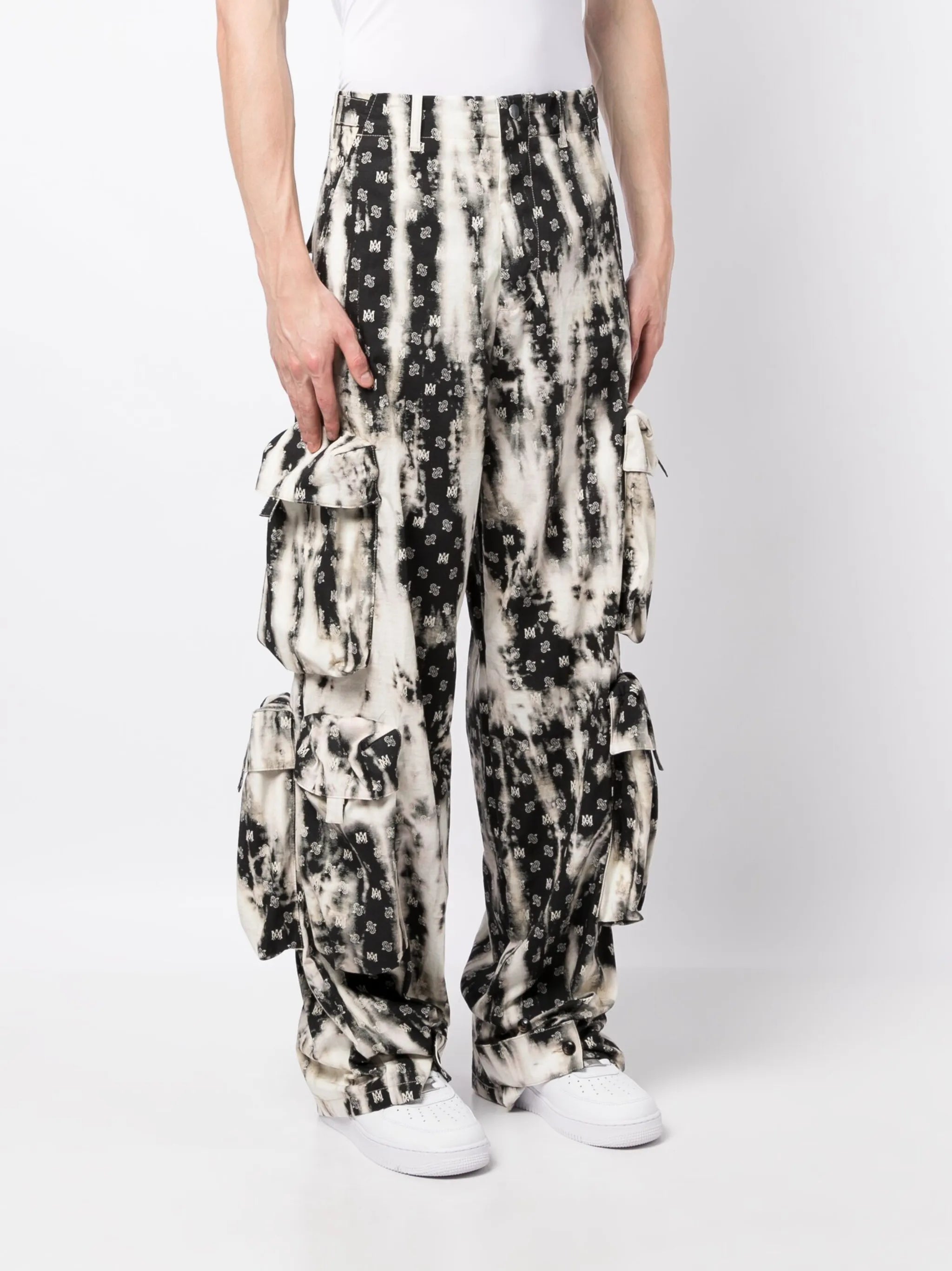 monogram-pattern cotton cargo trousers