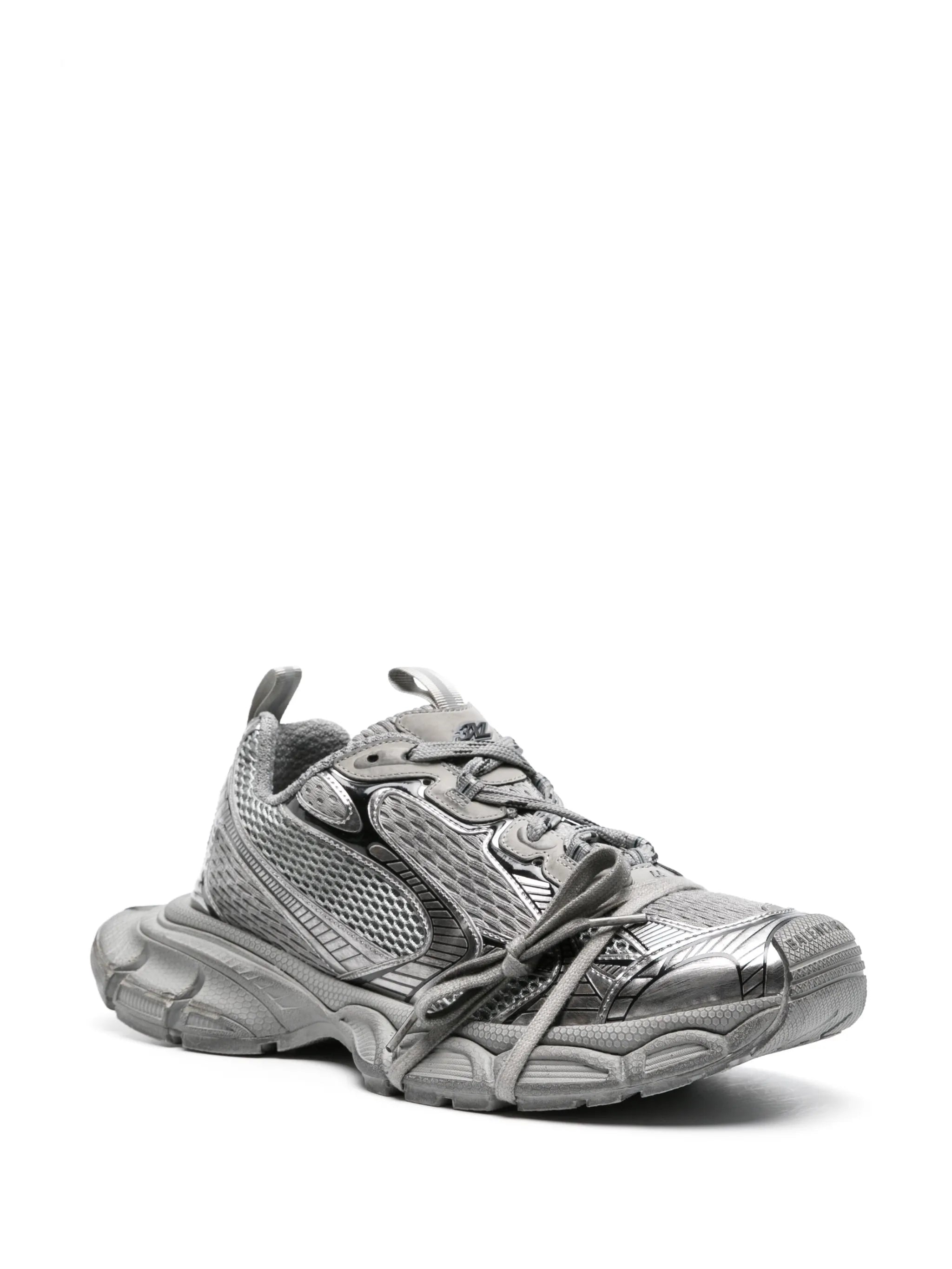 3XL low-top sneakers